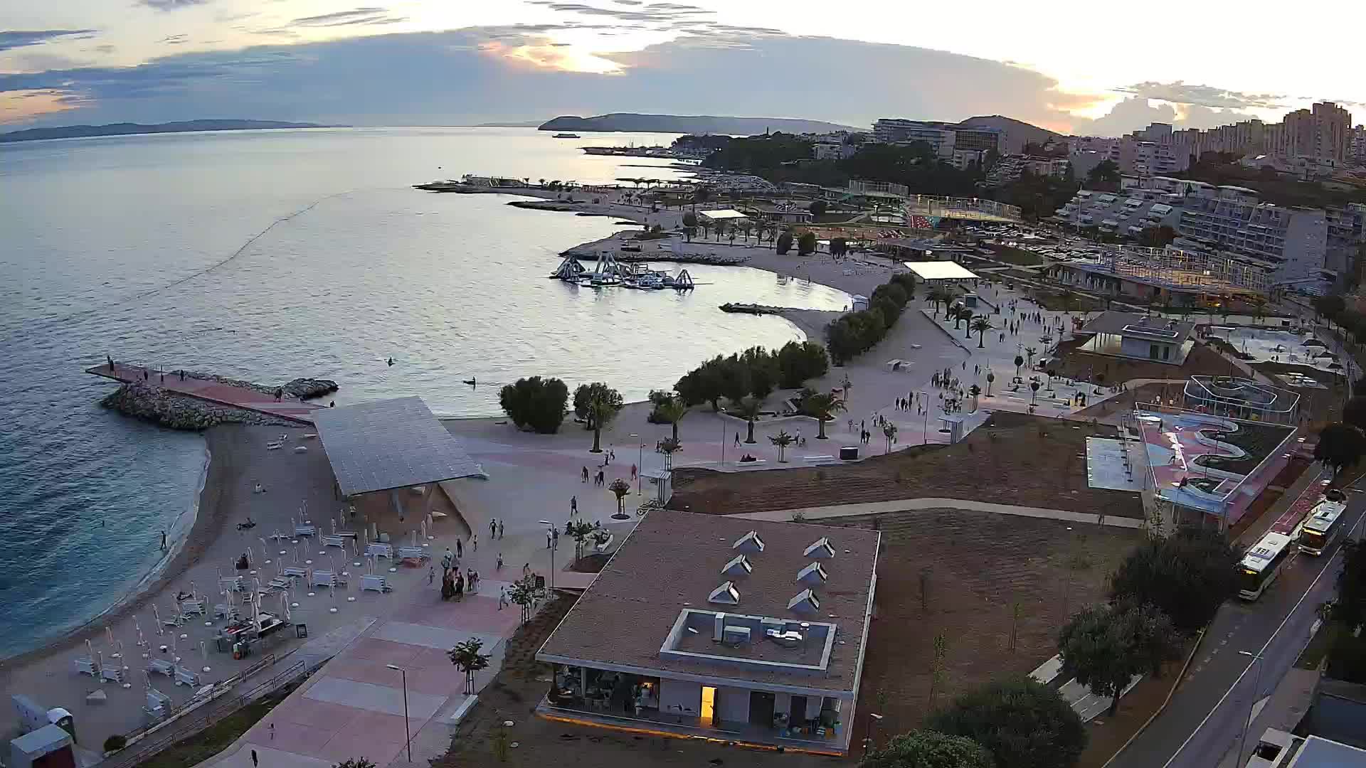 Split – Prenova platoja Žnjan