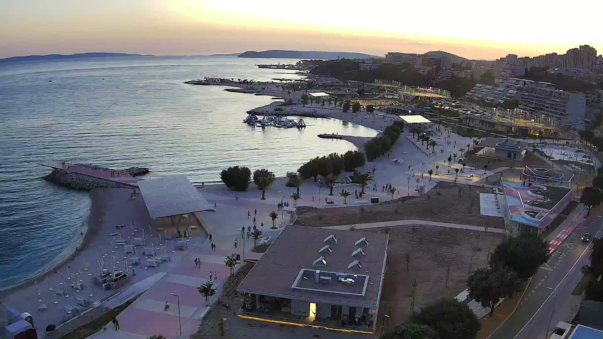 Split – Prenova platoja Žnjan