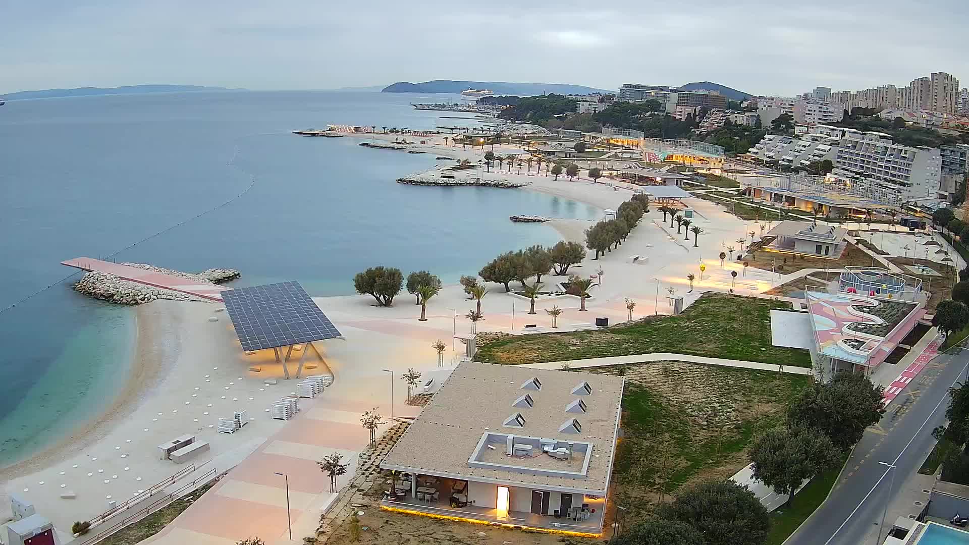 Split – Prenova platoja Žnjan