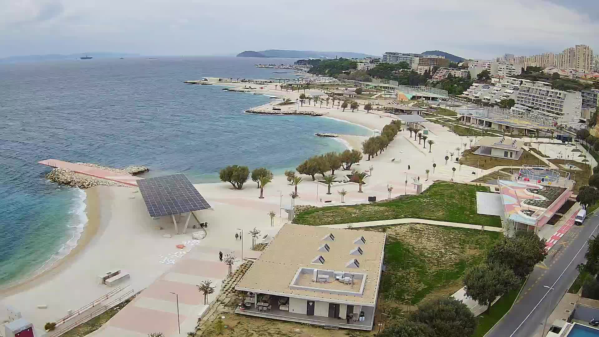 Split – Prenova platoja Žnjan