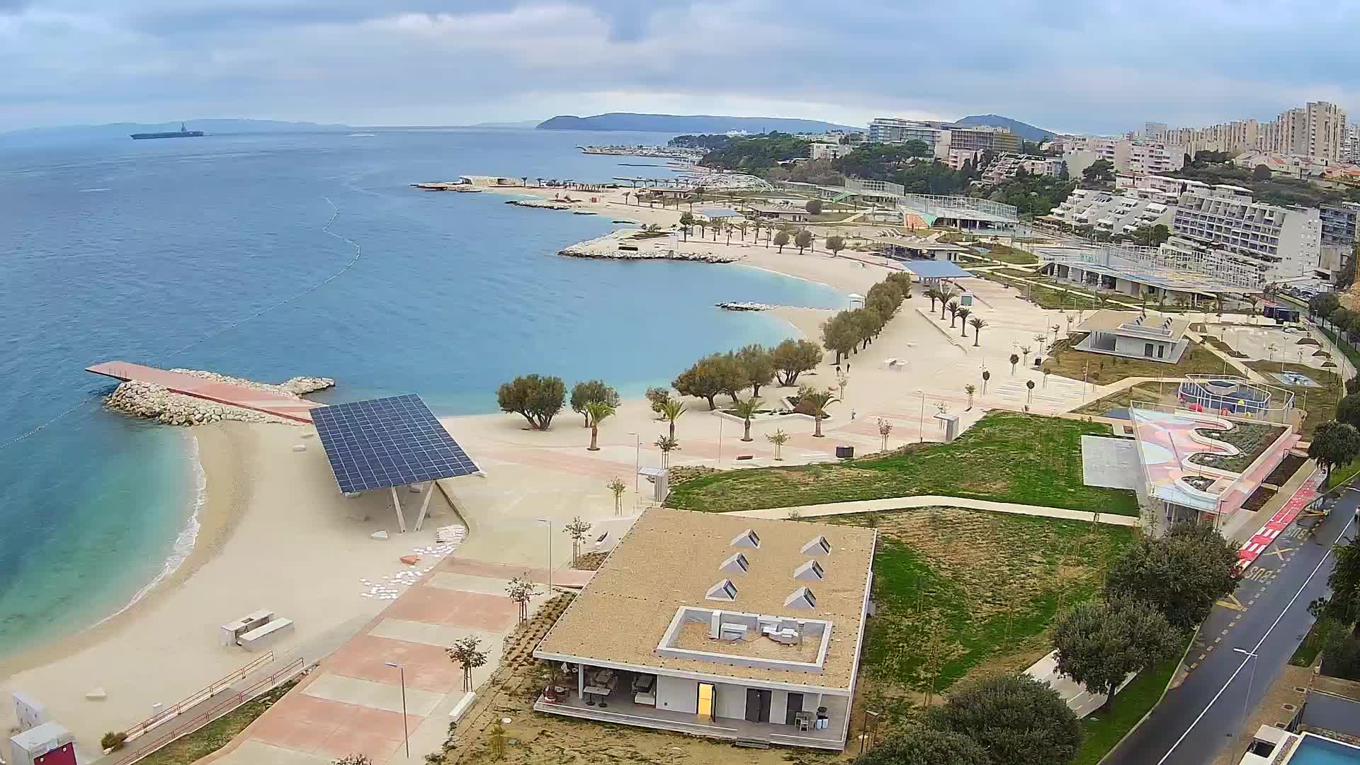 Split – Prenova platoja Žnjan