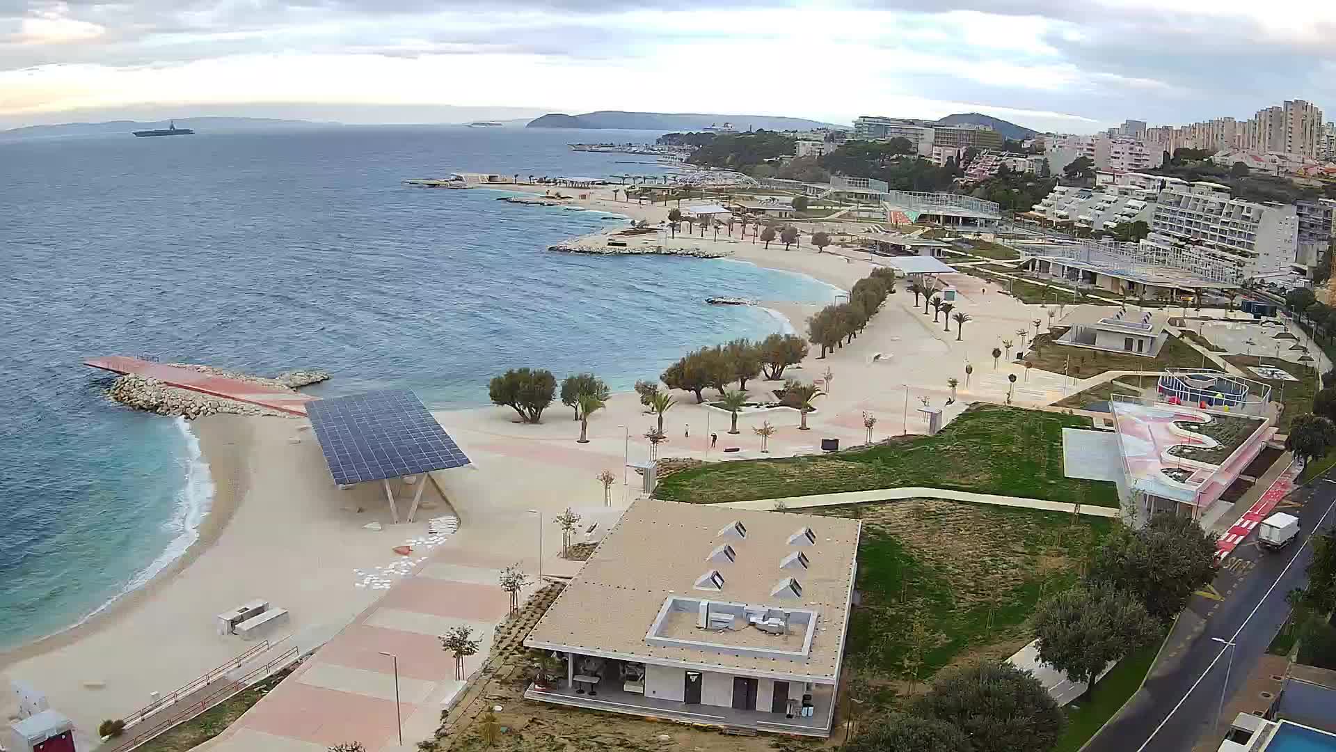 Split – Prenova platoja Žnjan