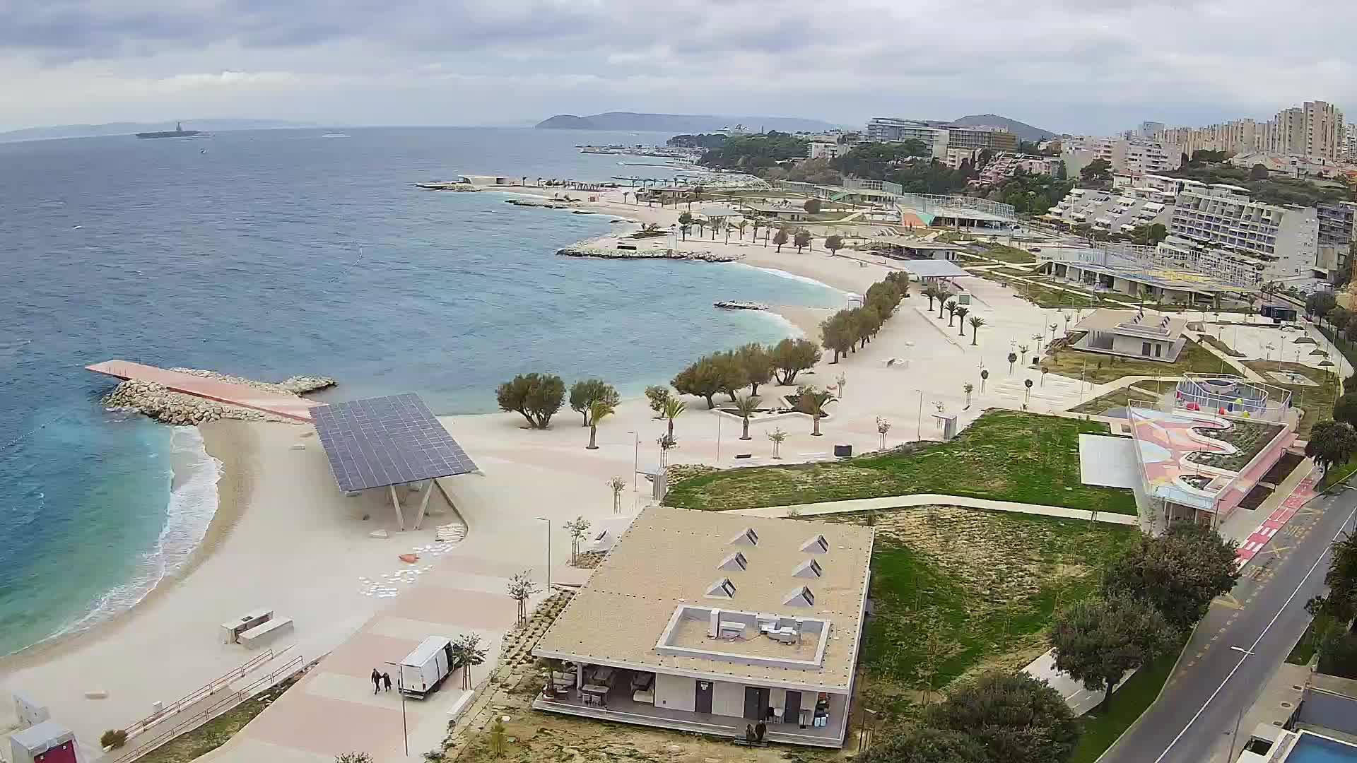 Split – Prenova platoja Žnjan