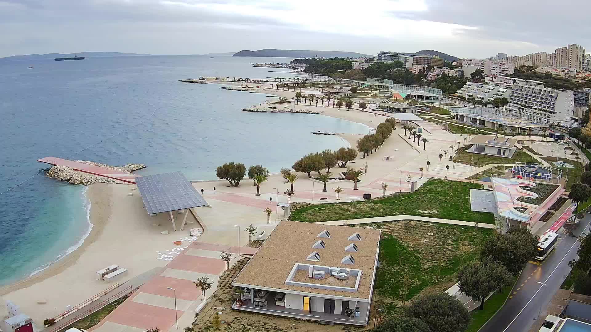 Split – Prenova platoja Žnjan