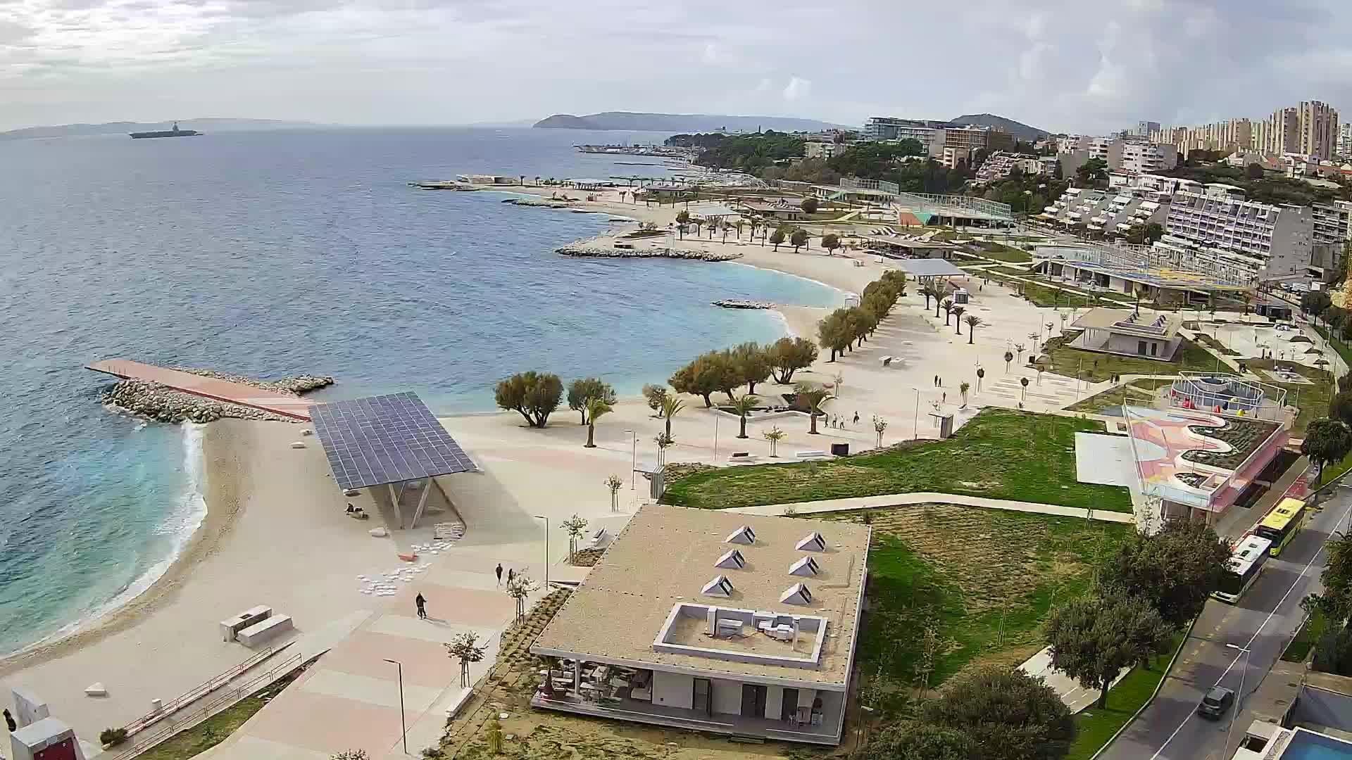 Split – Prenova platoja Žnjan