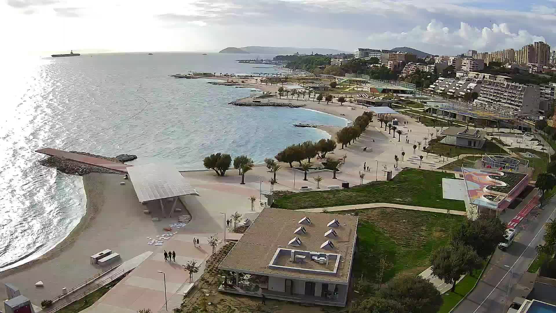 Split – Prenova platoja Žnjan