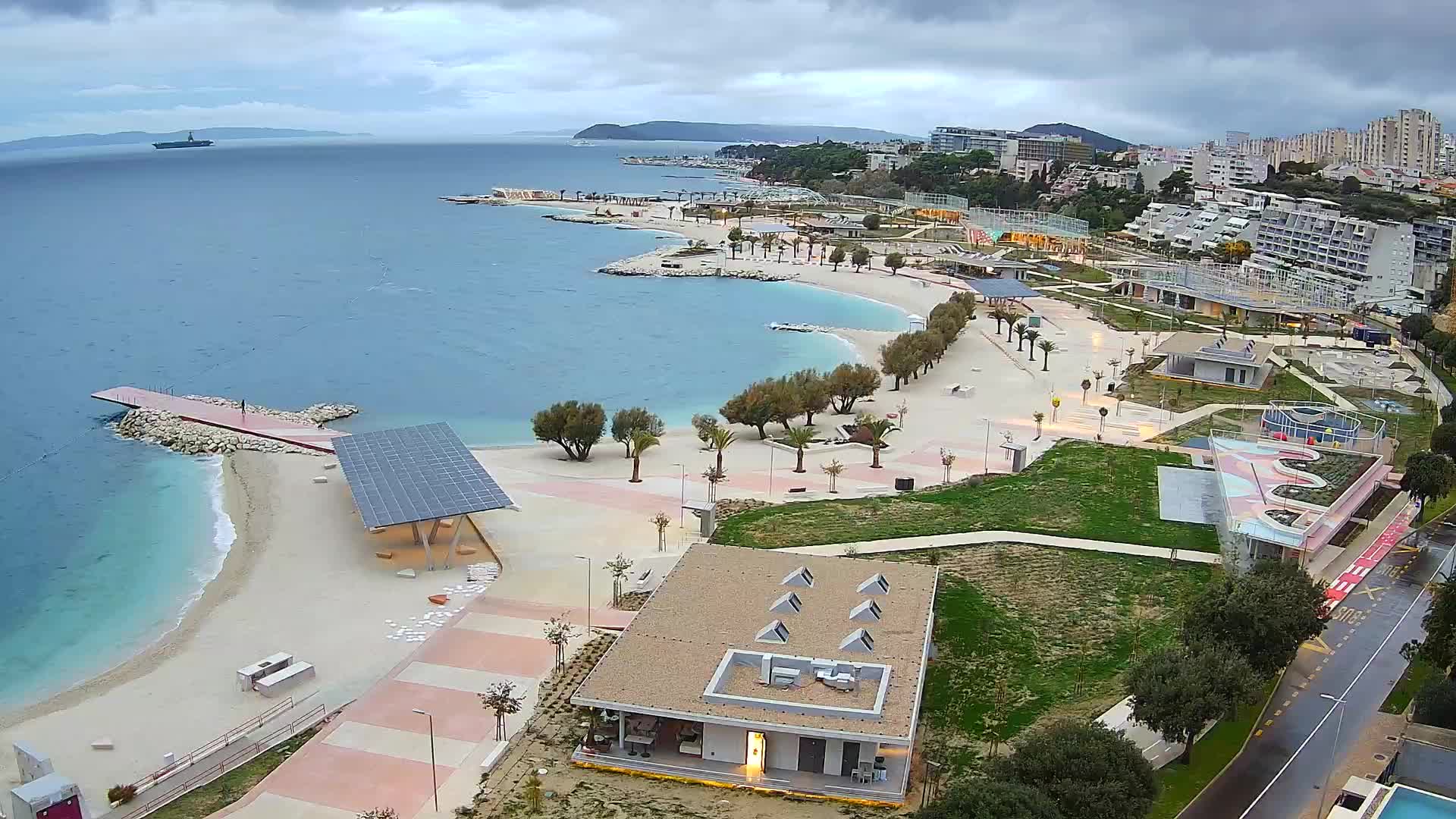Split – Prenova platoja Žnjan