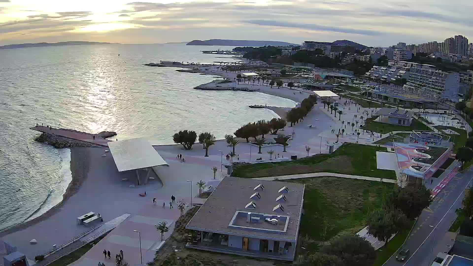 Split – Prenova platoja Žnjan