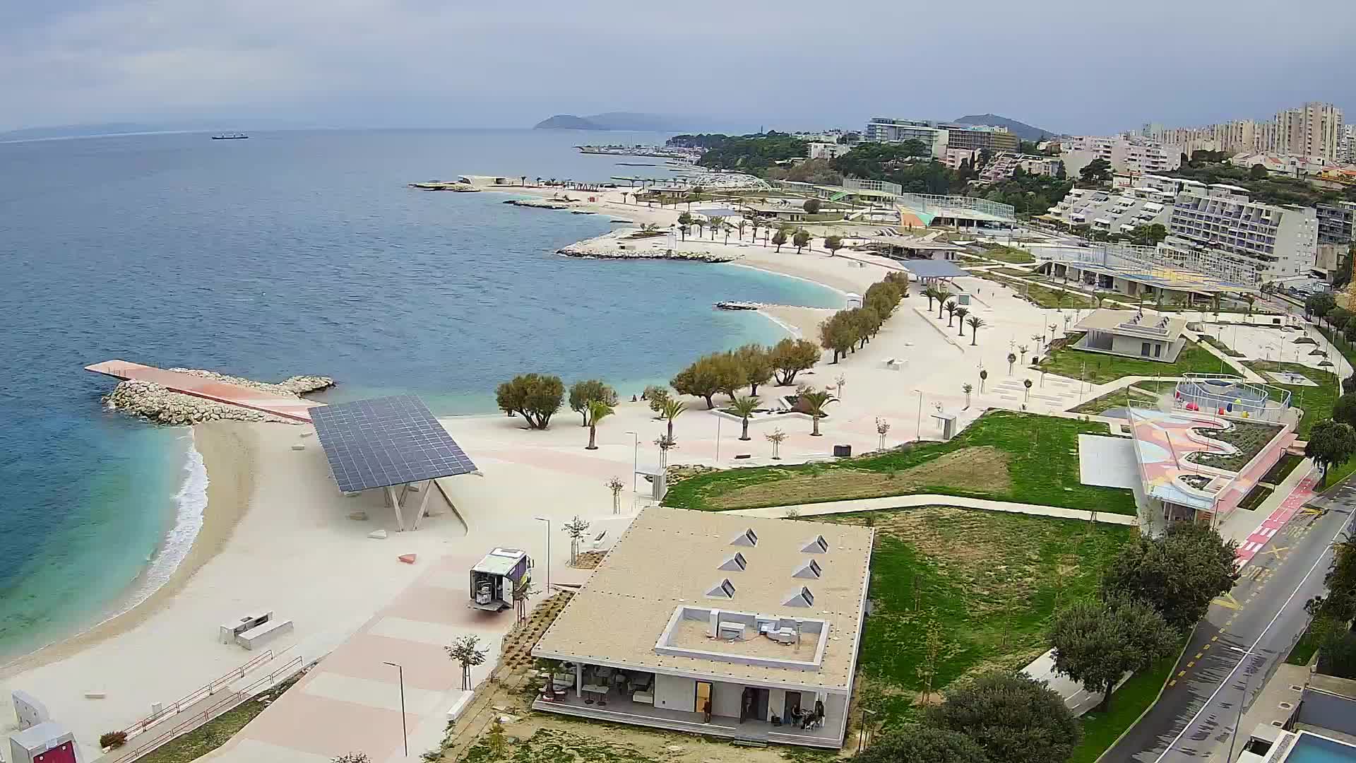 Split – Prenova platoja Žnjan