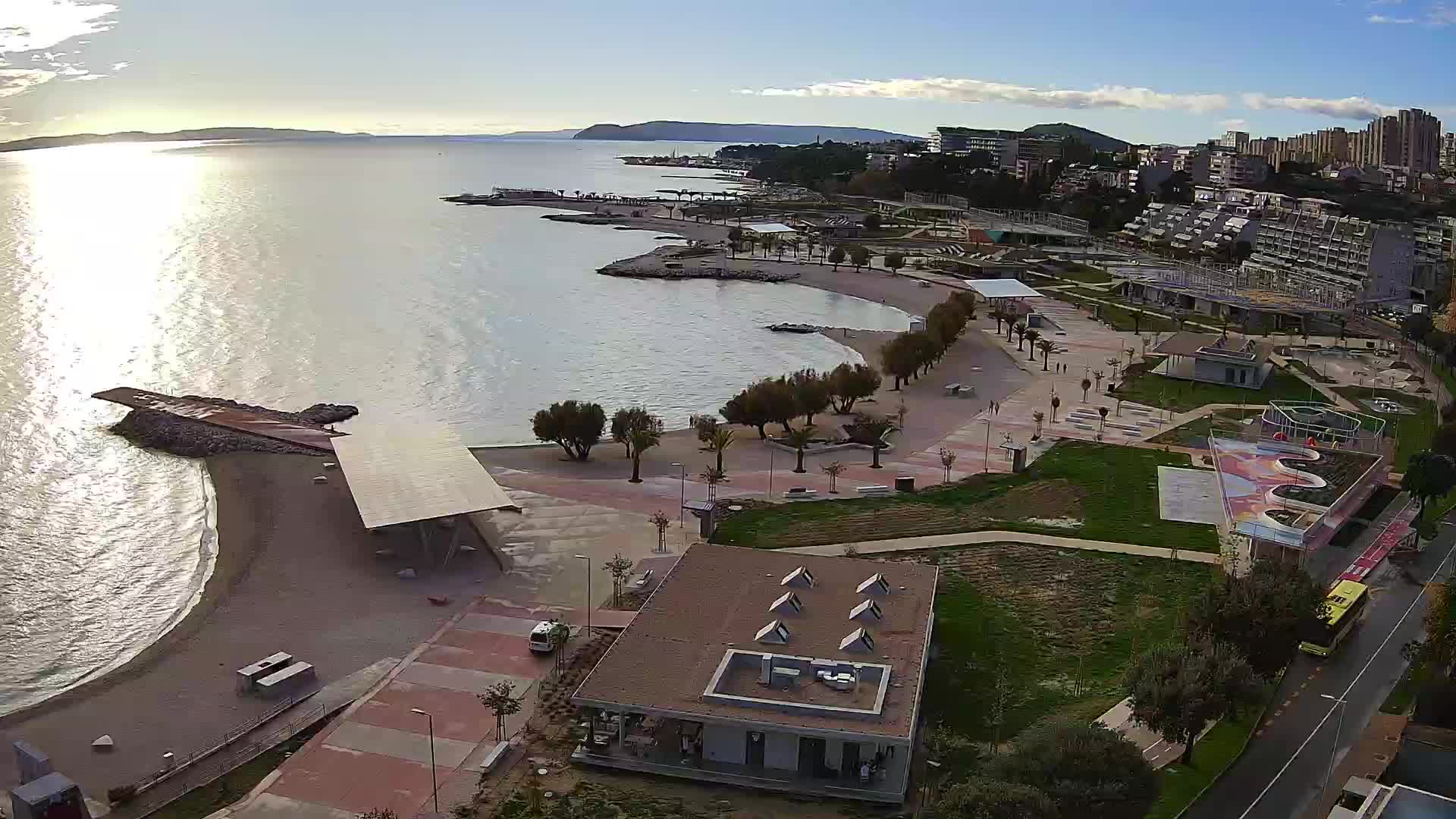 Split – Prenova platoja Žnjan