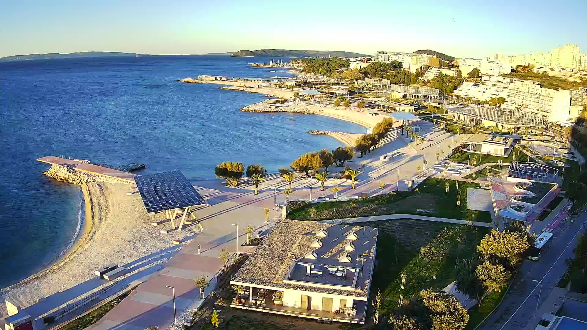 Split – Prenova platoja Žnjan