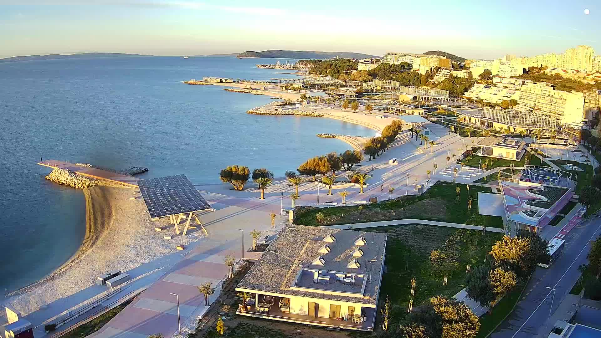 Split – Prenova platoja Žnjan