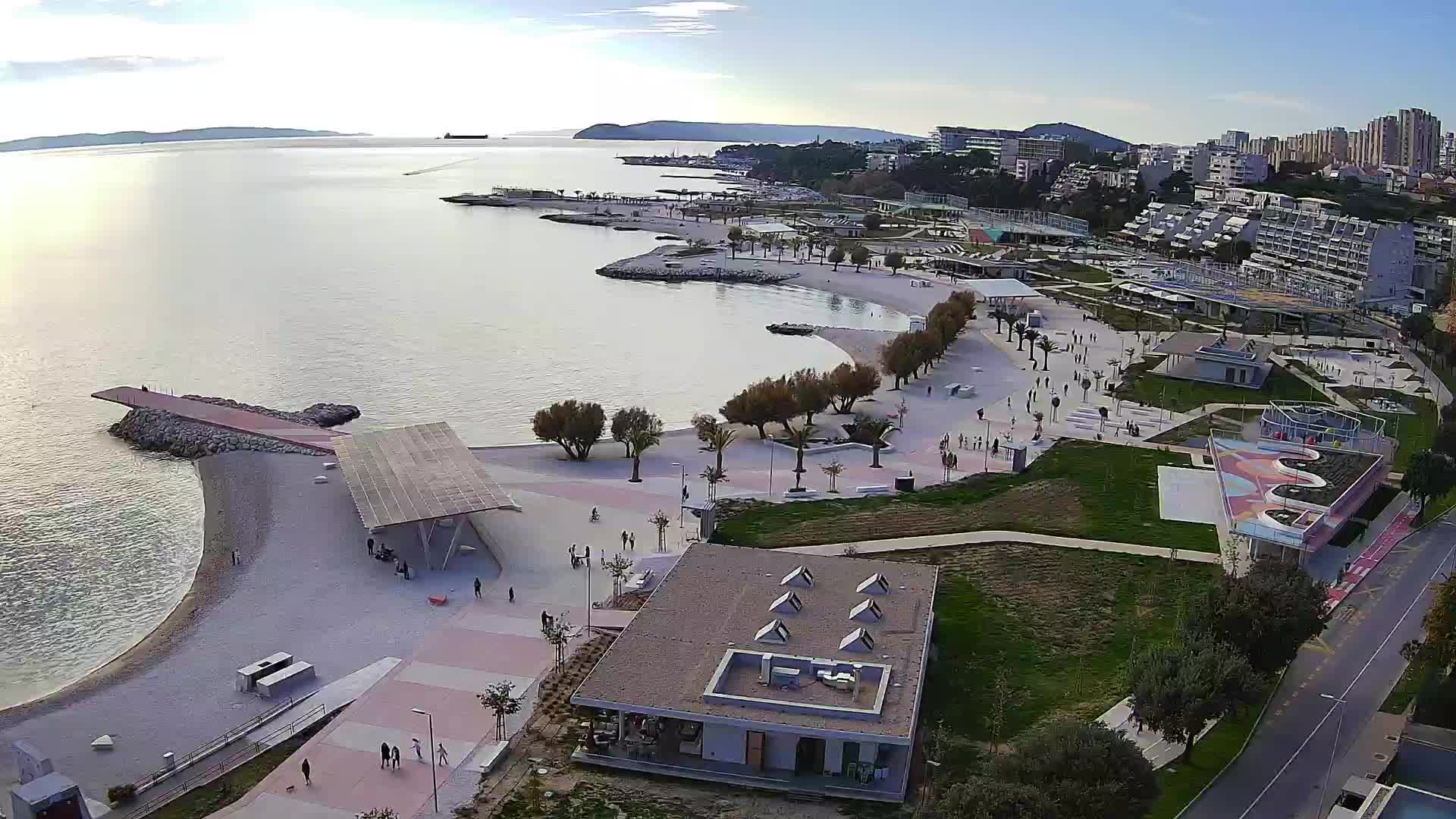 Split – Prenova platoja Žnjan