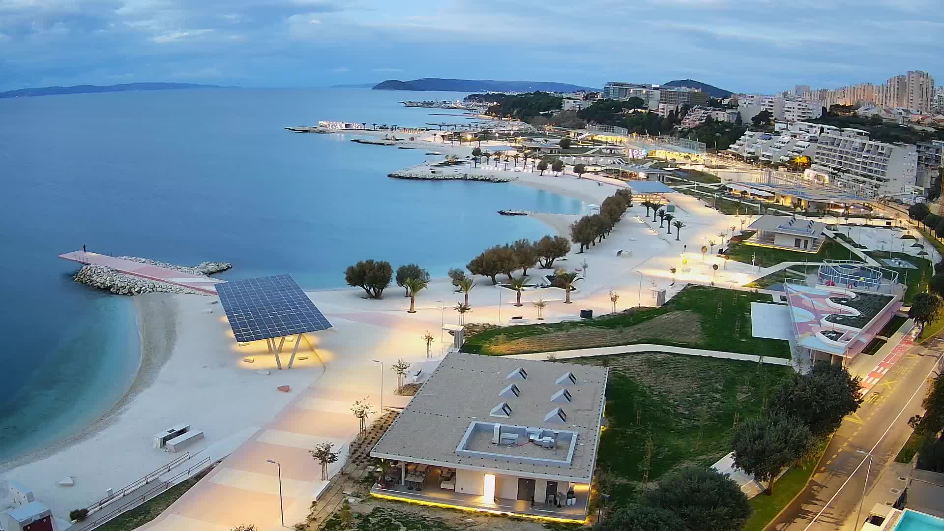 Split – Prenova platoja Žnjan