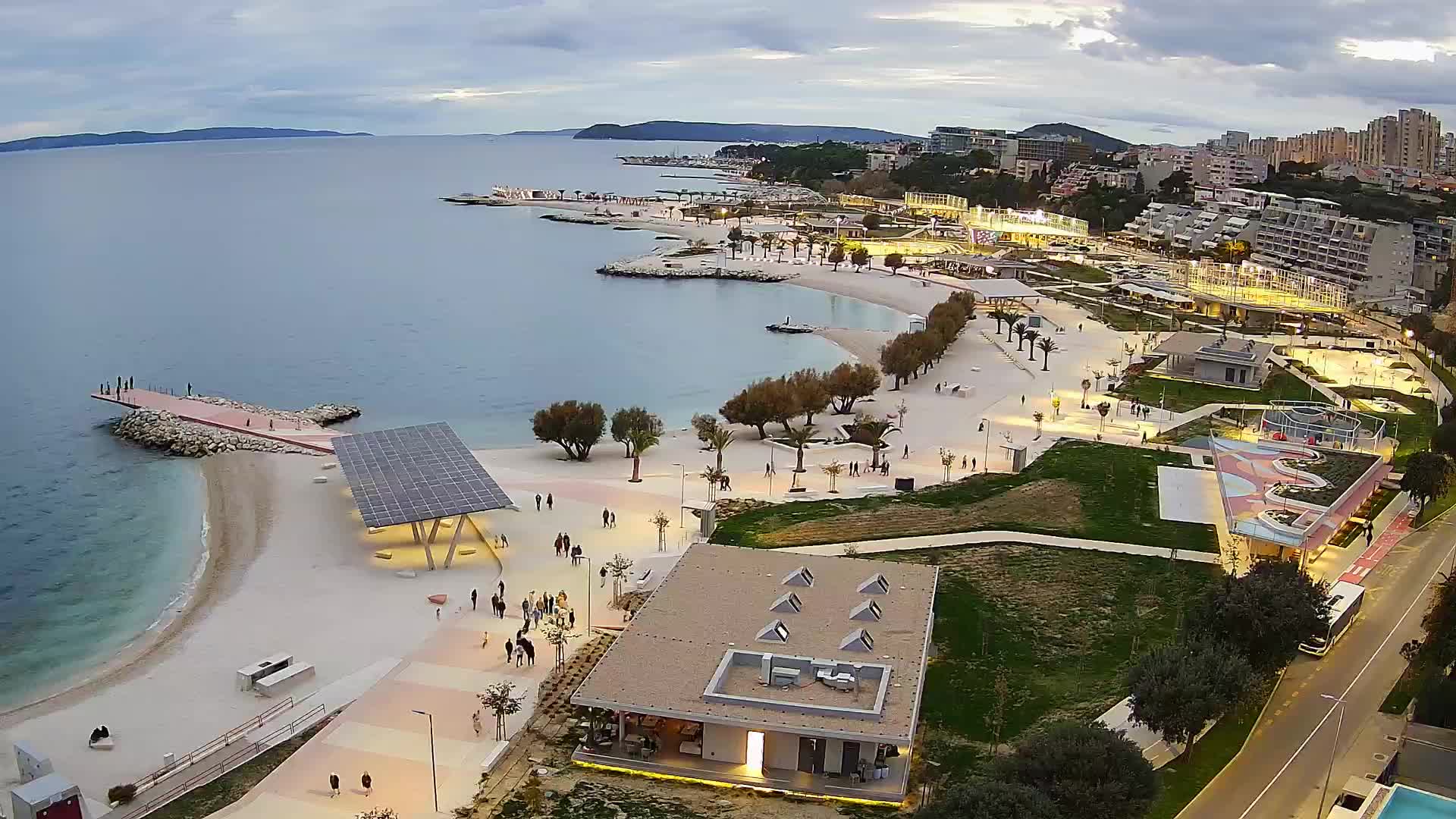 Split – Prenova platoja Žnjan