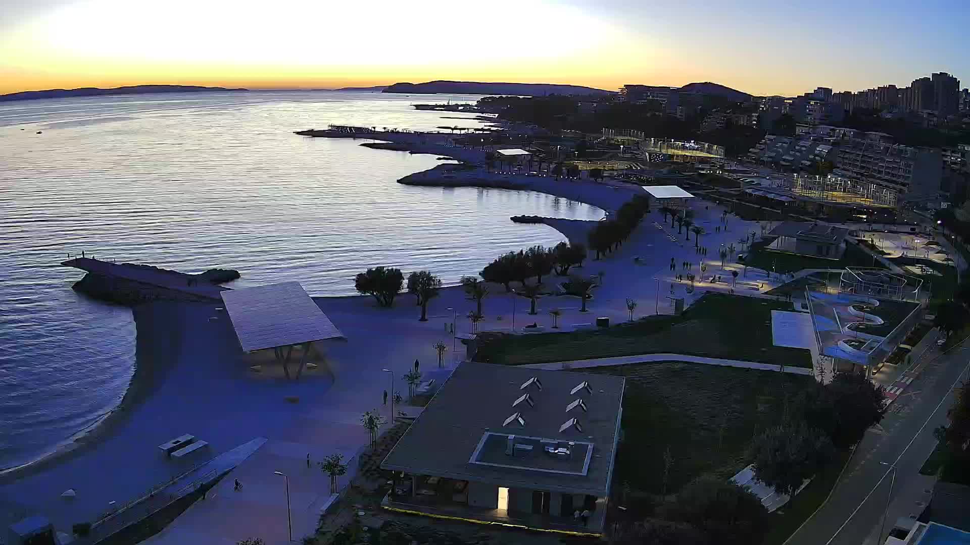 Split – Prenova platoja Žnjan