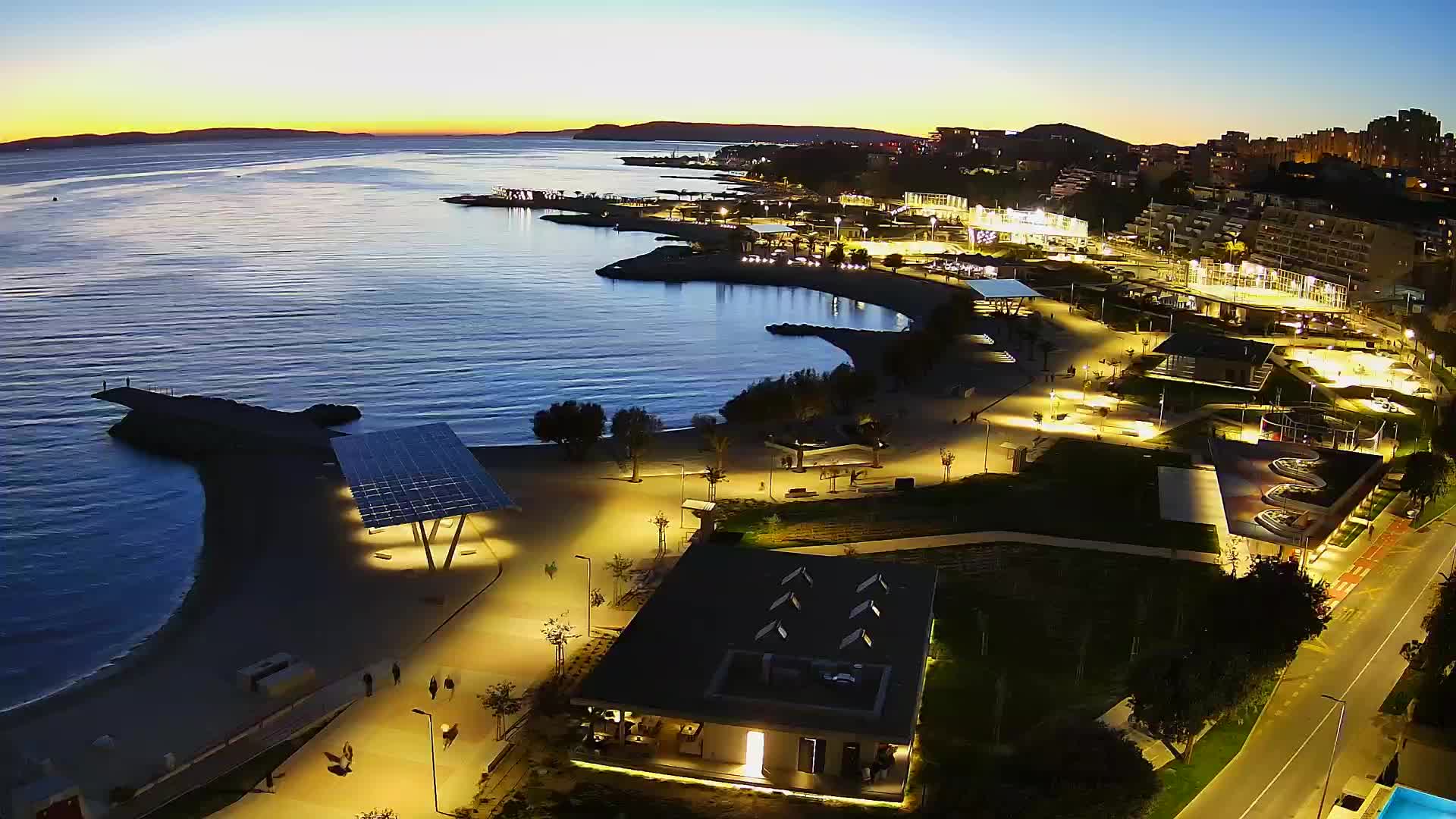 Split – Prenova platoja Žnjan