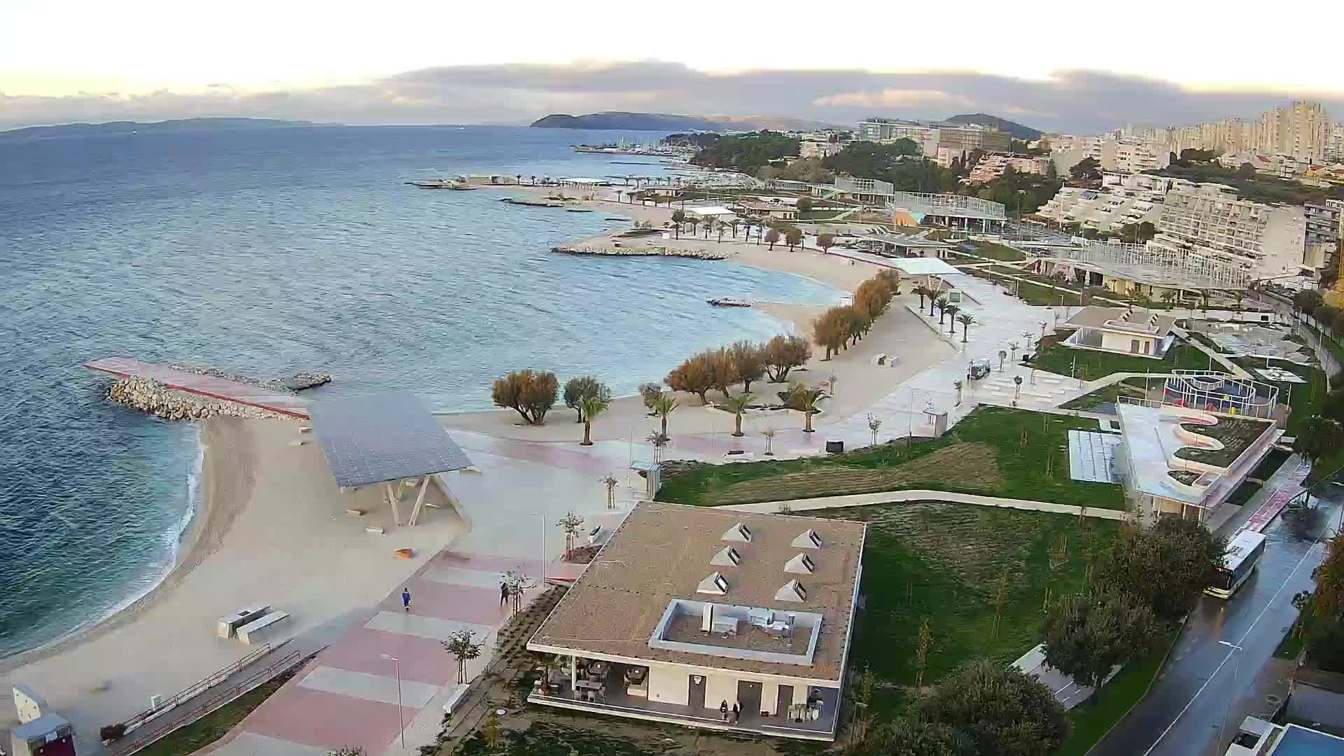 Split – Prenova platoja Žnjan