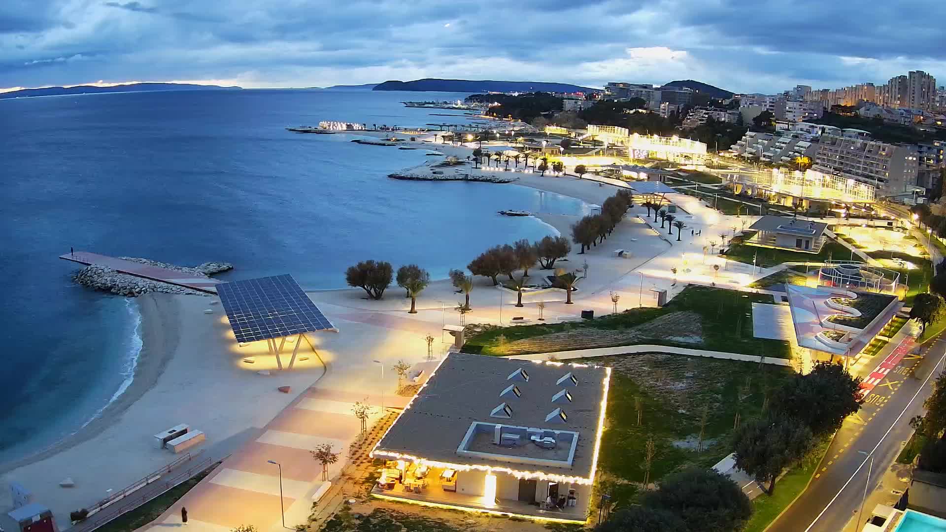 Split – Prenova platoja Žnjan
