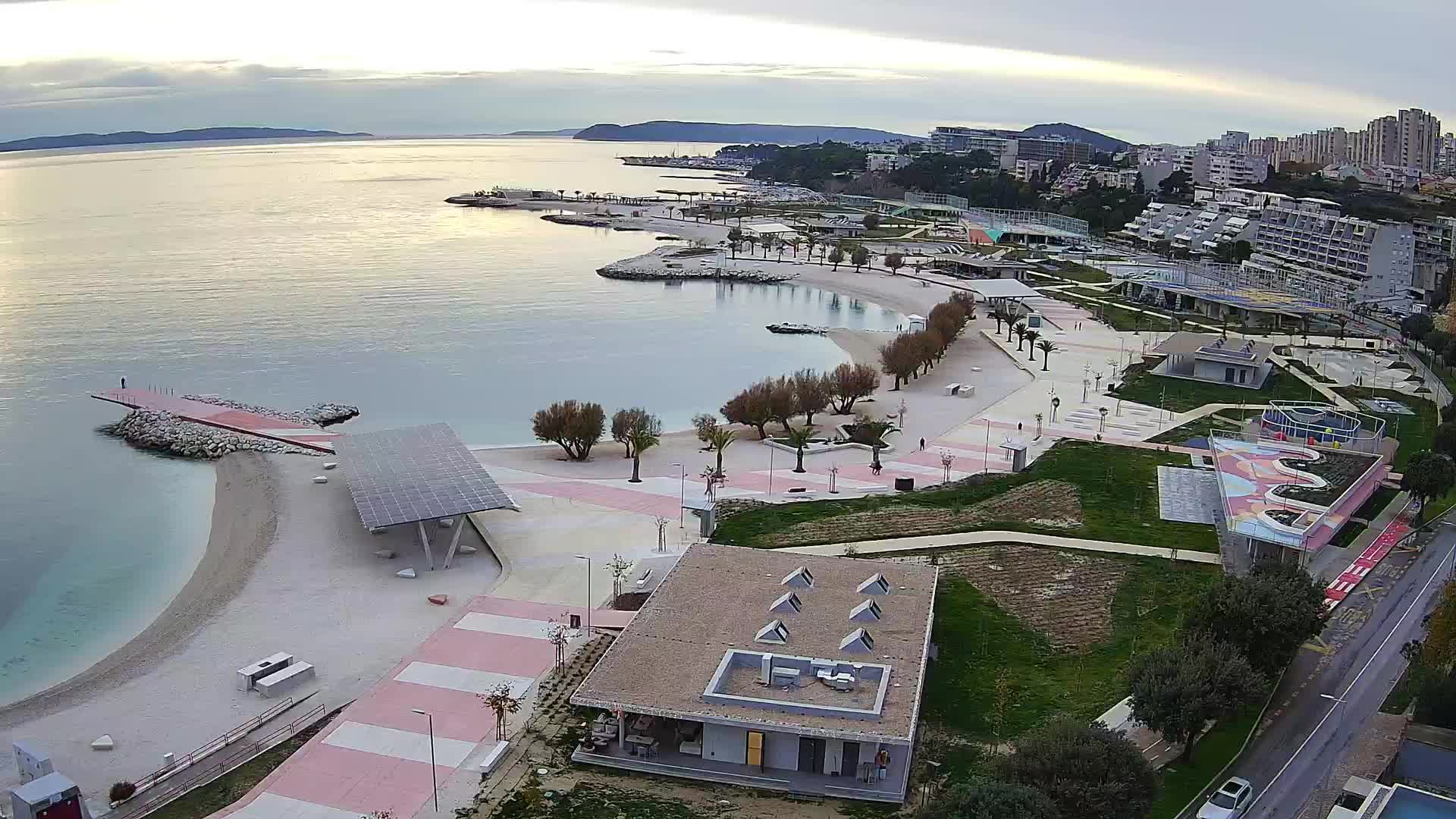 Split – Prenova platoja Žnjan