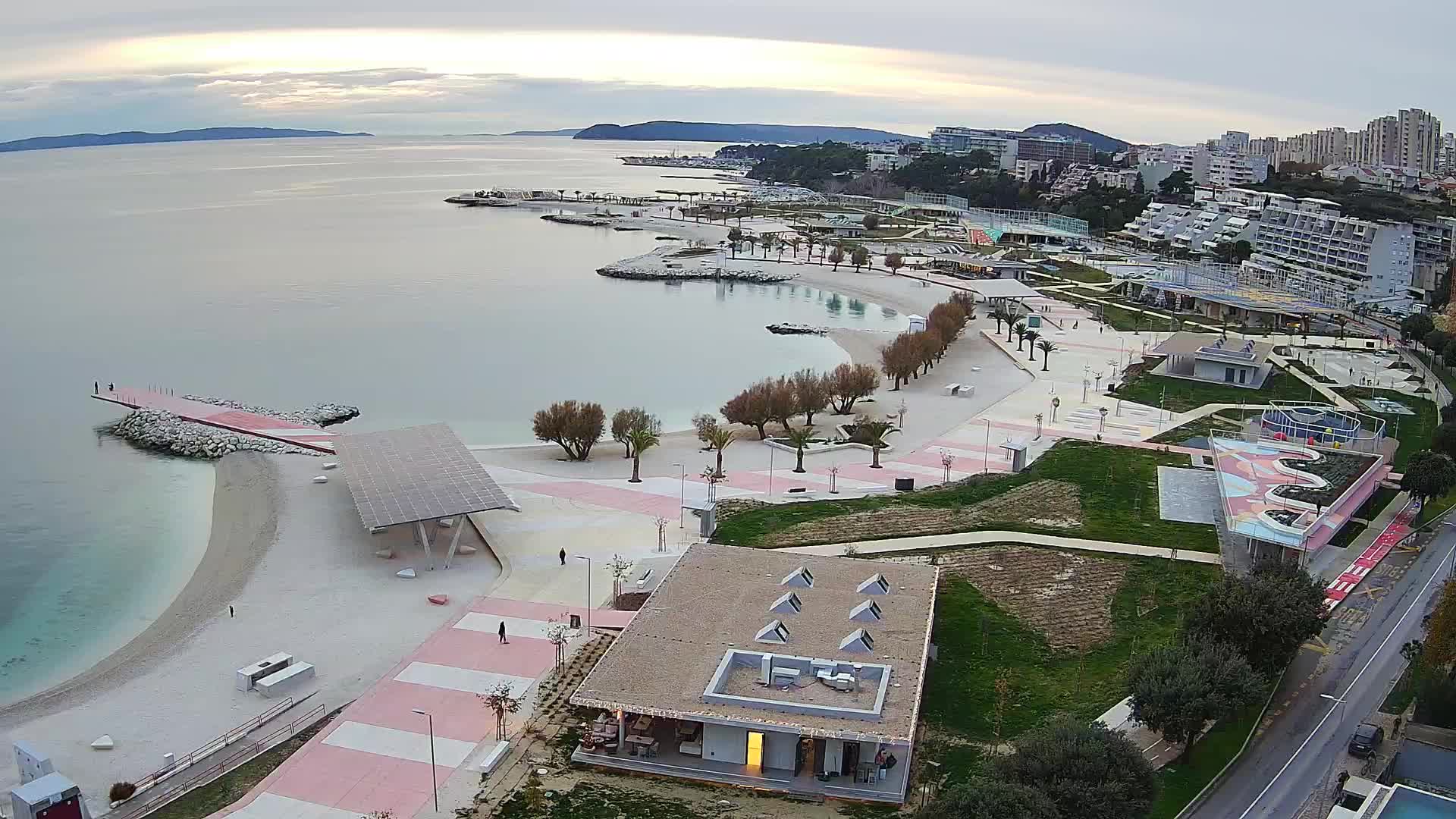 Split – Prenova platoja Žnjan