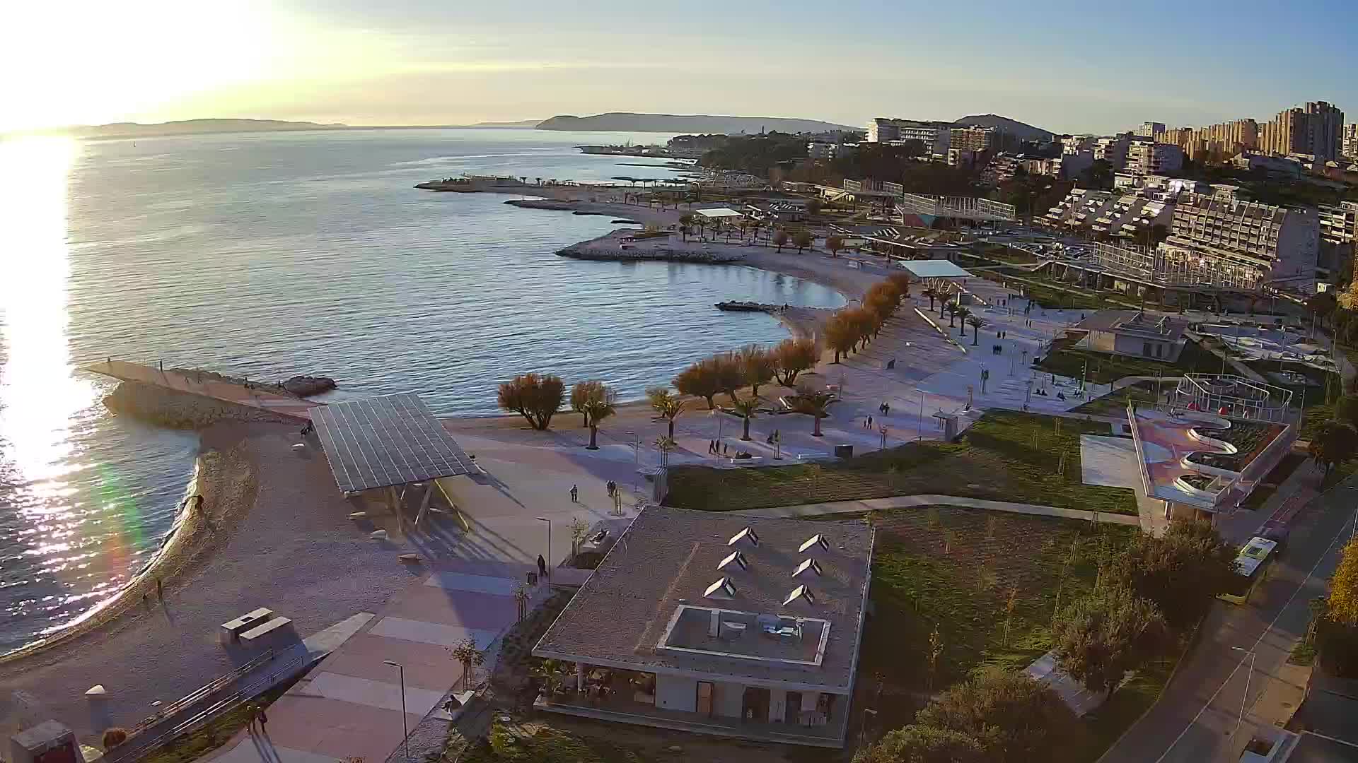 Split – Prenova platoja Žnjan