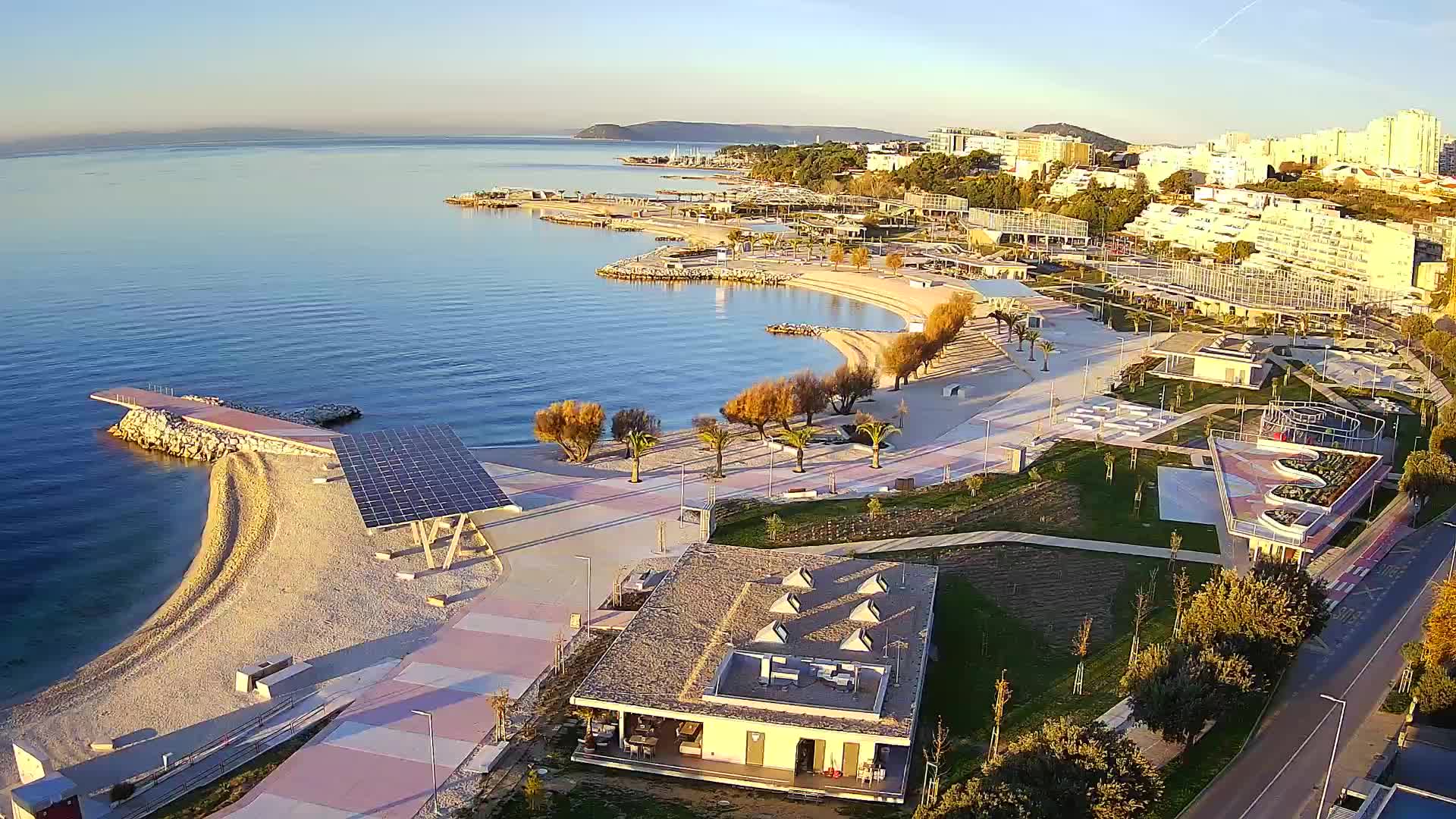 Split – Prenova platoja Žnjan