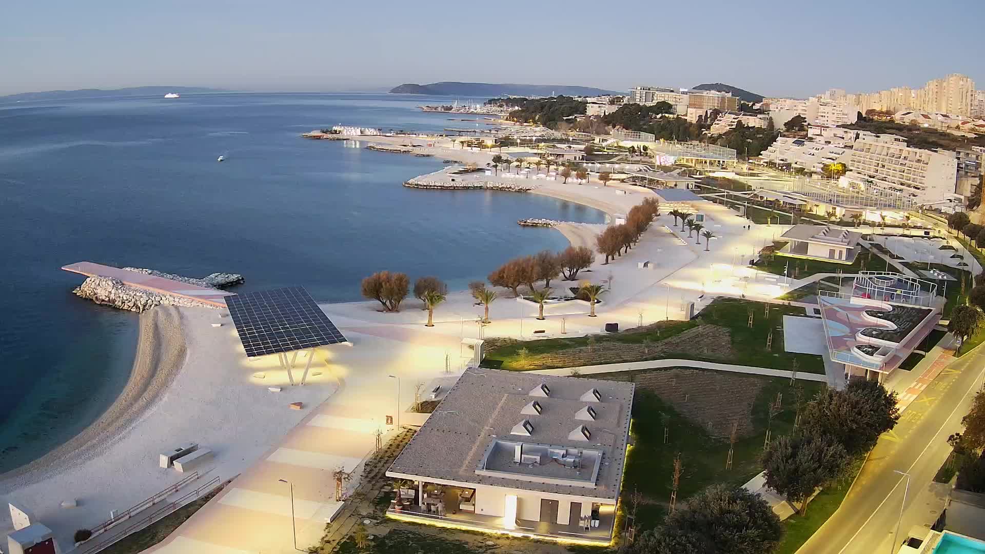 Split – Prenova platoja Žnjan