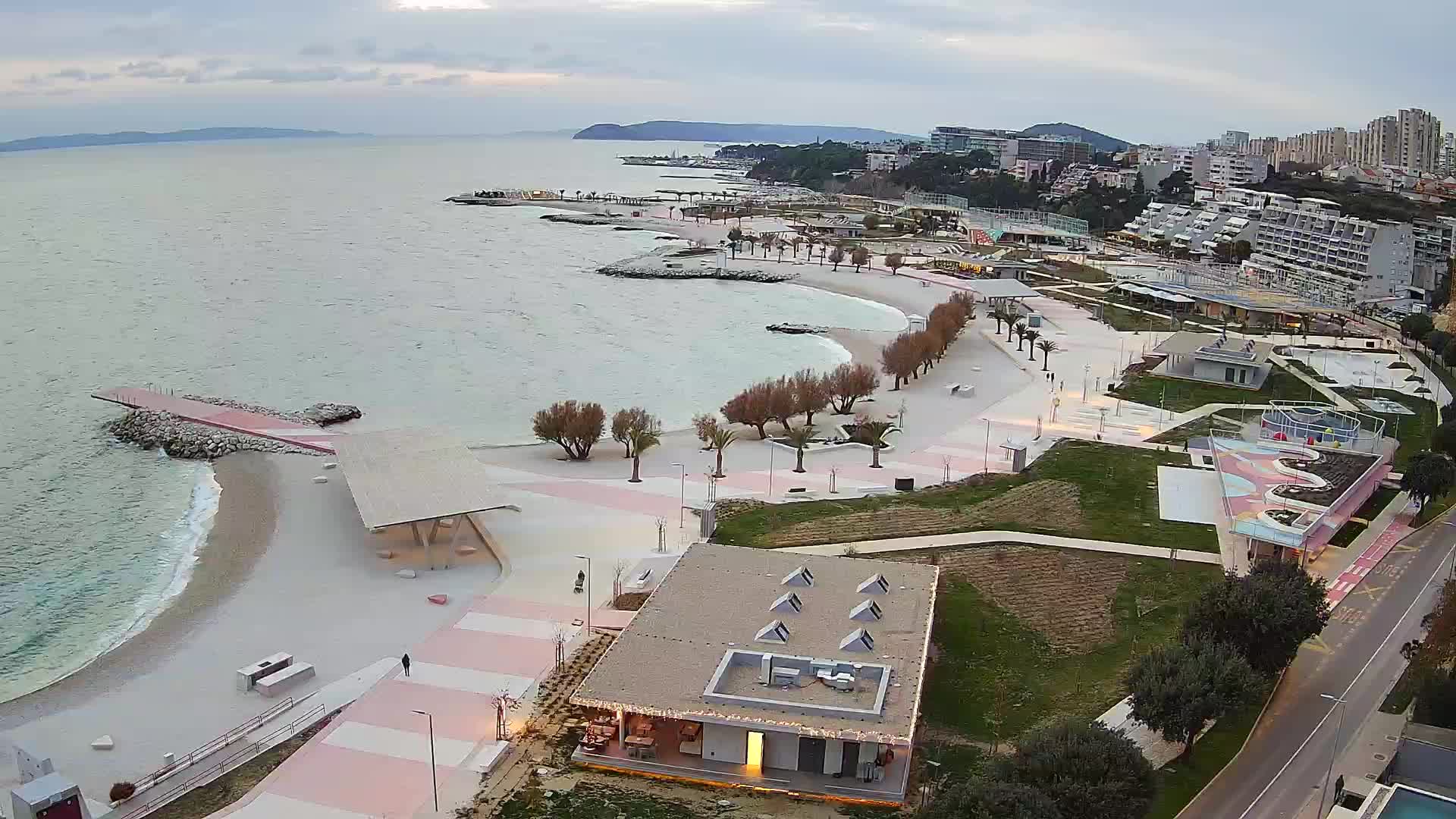 Split – Prenova platoja Žnjan