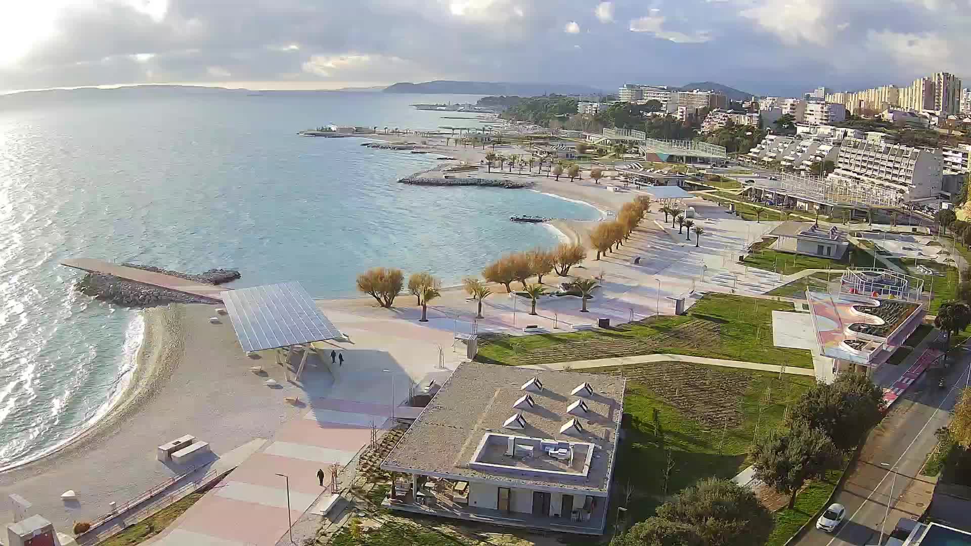 Split – Prenova platoja Žnjan