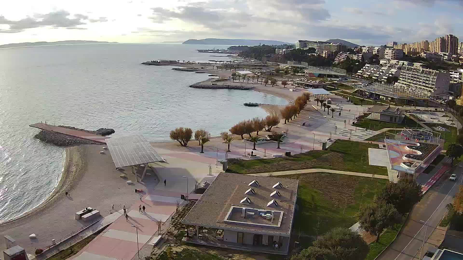 Split – Prenova platoja Žnjan