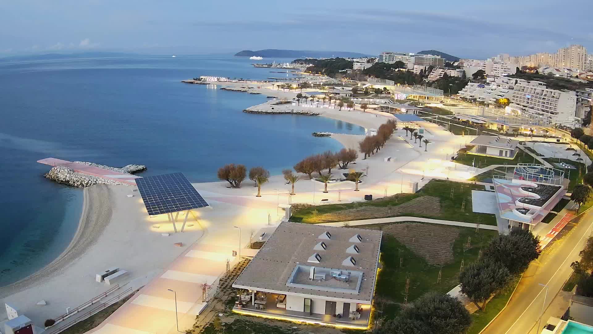 Split – Prenova platoja Žnjan