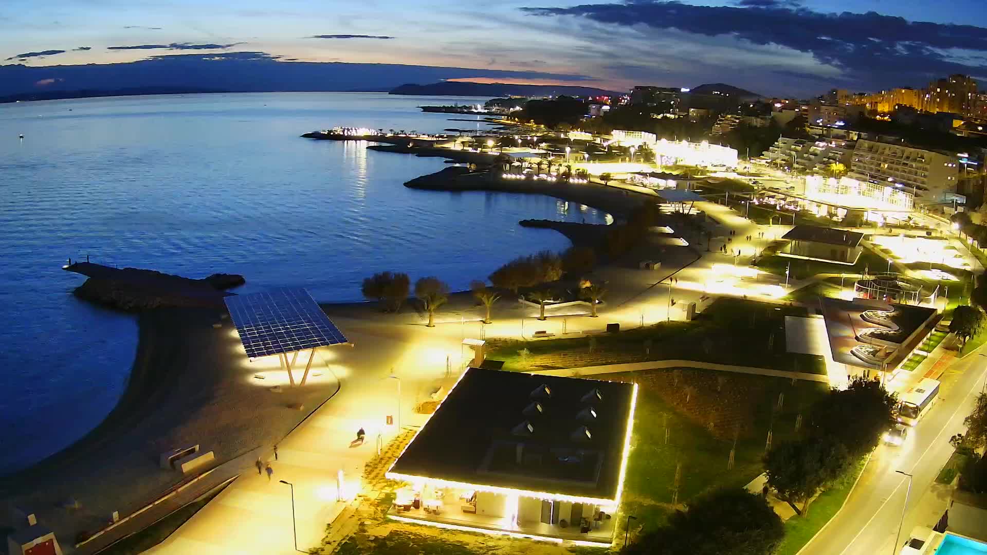 Split – Prenova platoja Žnjan