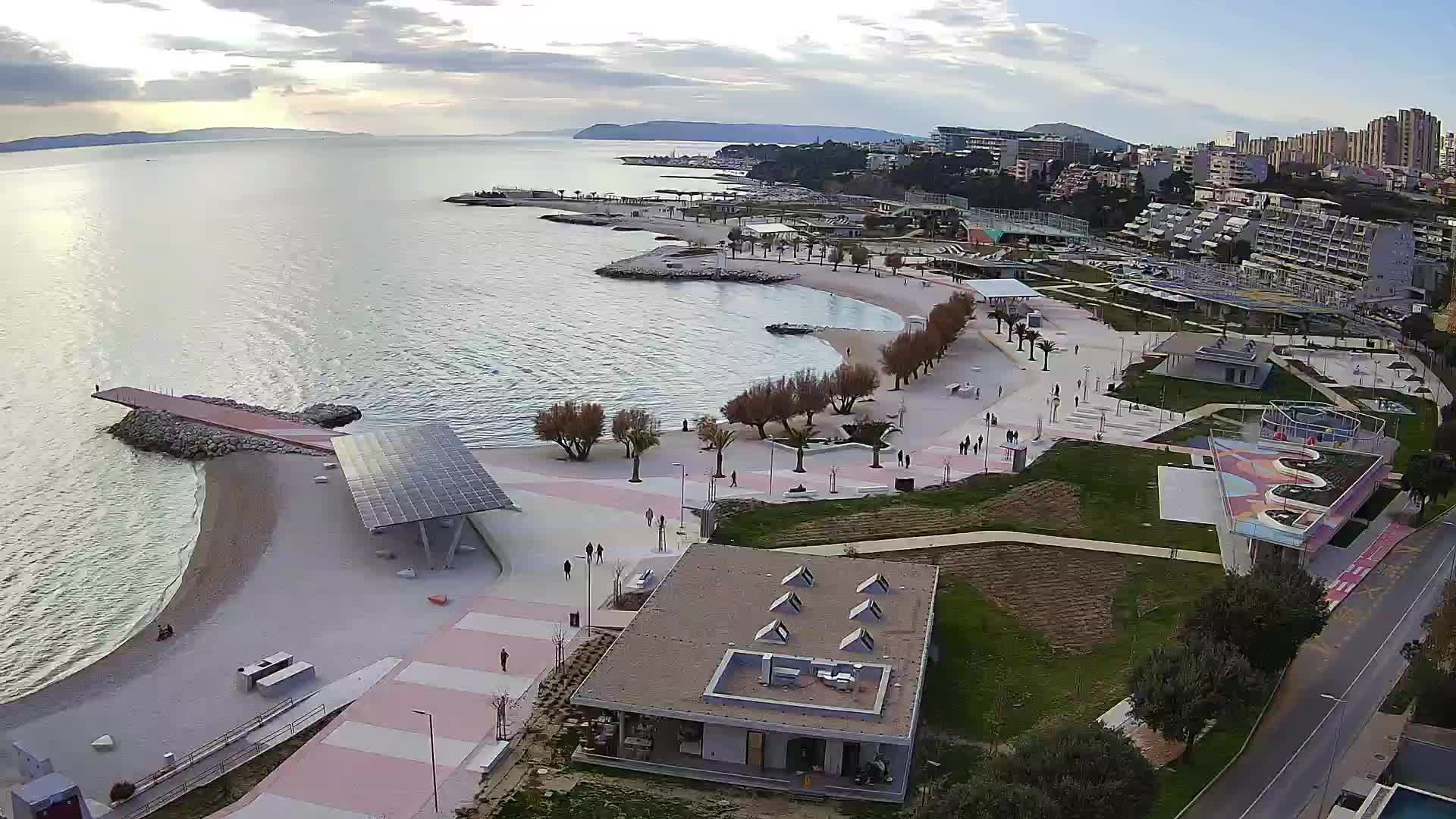 Split – Prenova platoja Žnjan