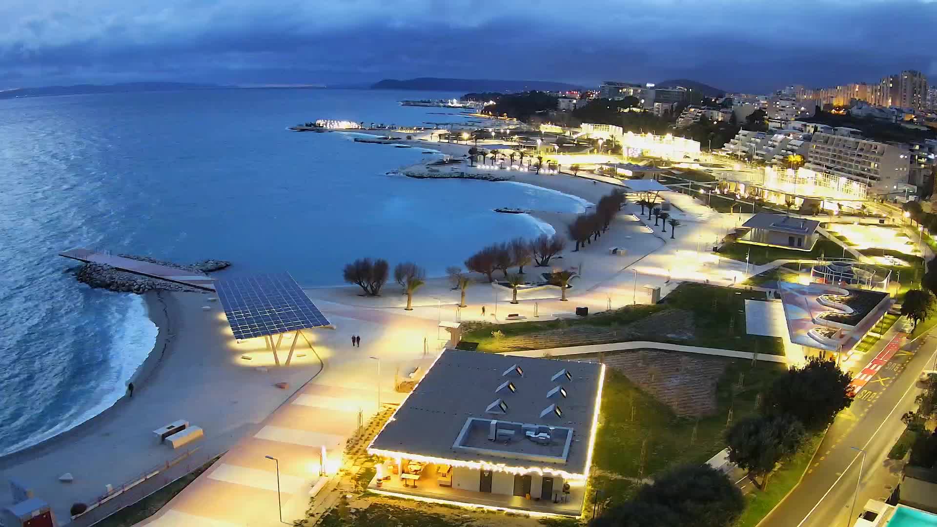 Split – Prenova platoja Žnjan