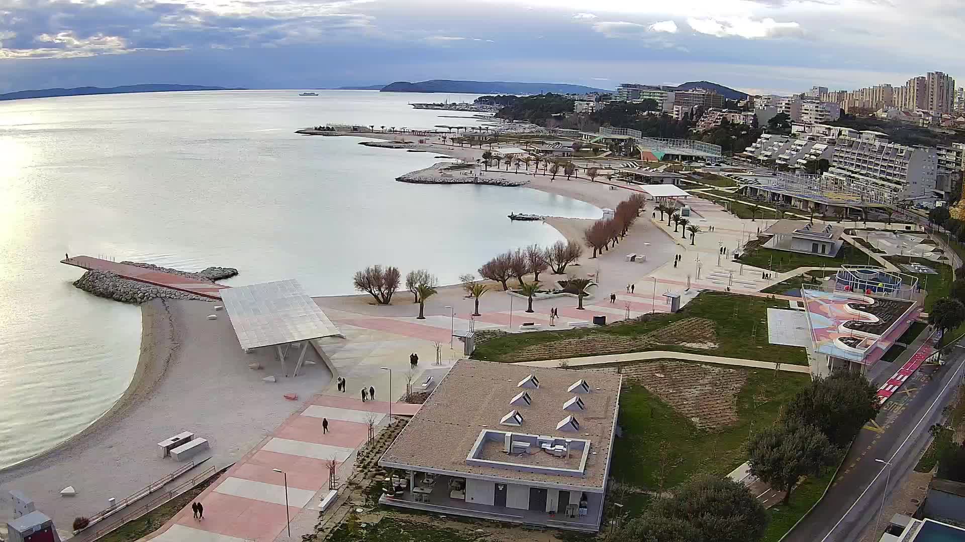 Split – Prenova platoja Žnjan