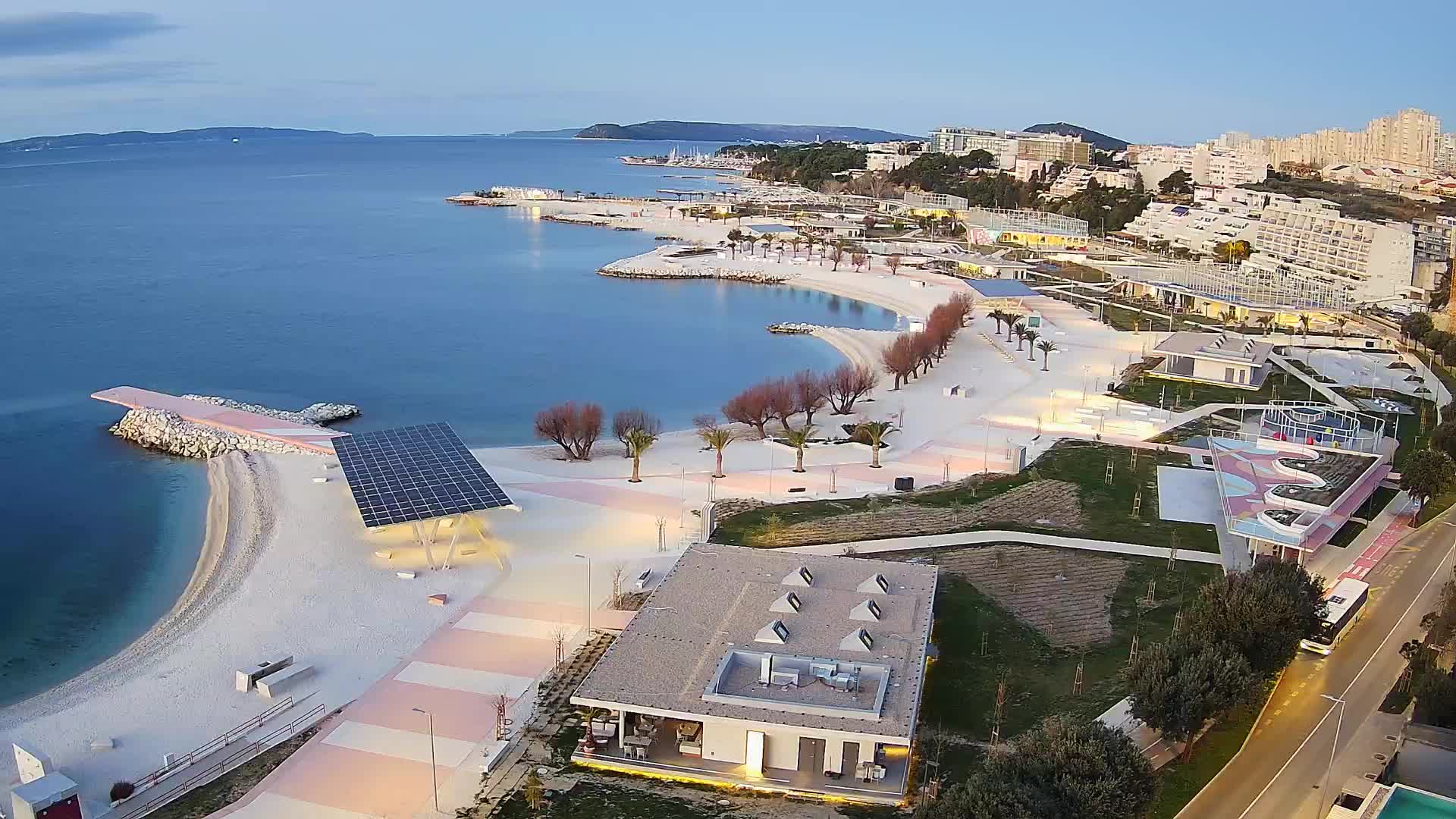 Split – Prenova platoja Žnjan