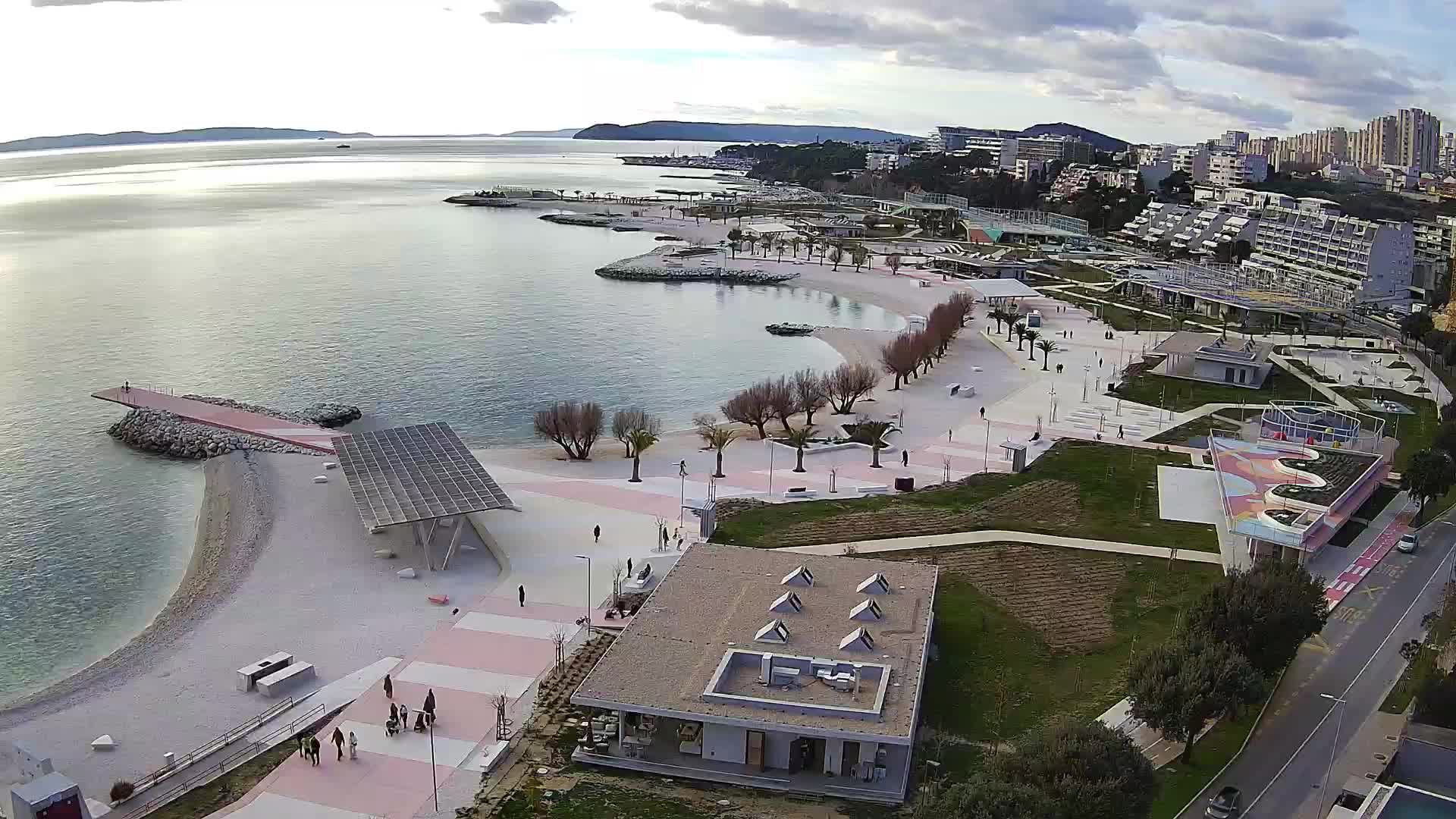 Split – Prenova platoja Žnjan