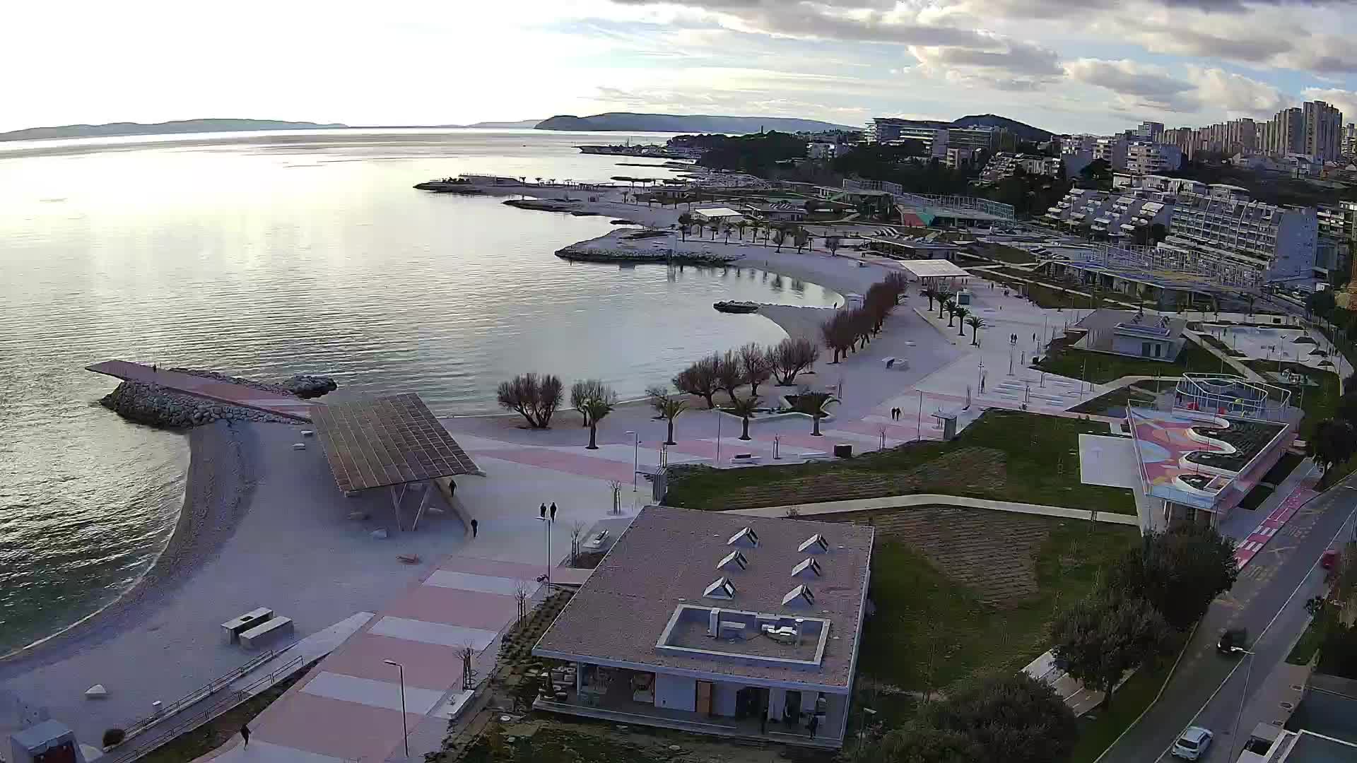 Split – Prenova platoja Žnjan