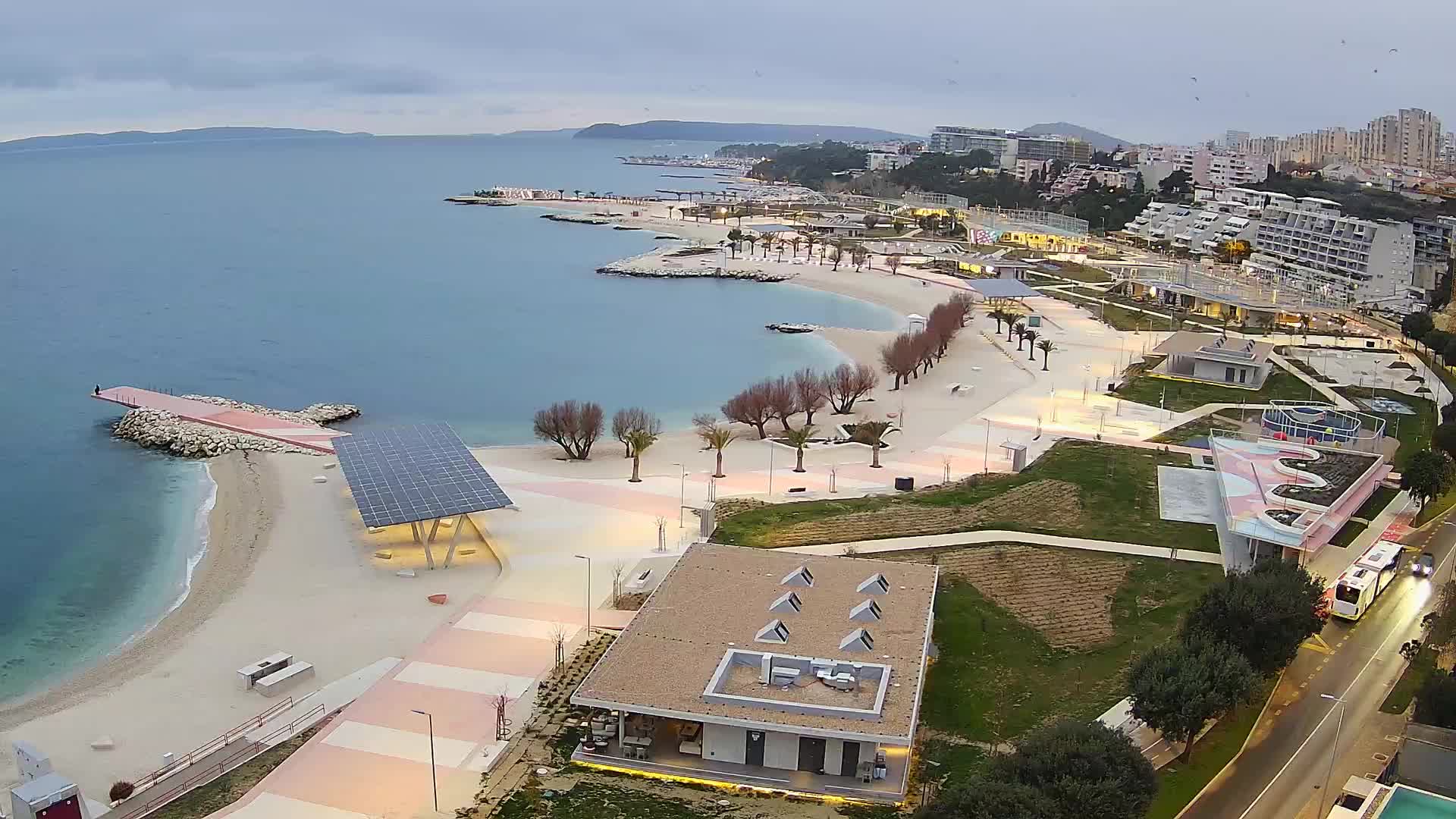 Split – Prenova platoja Žnjan