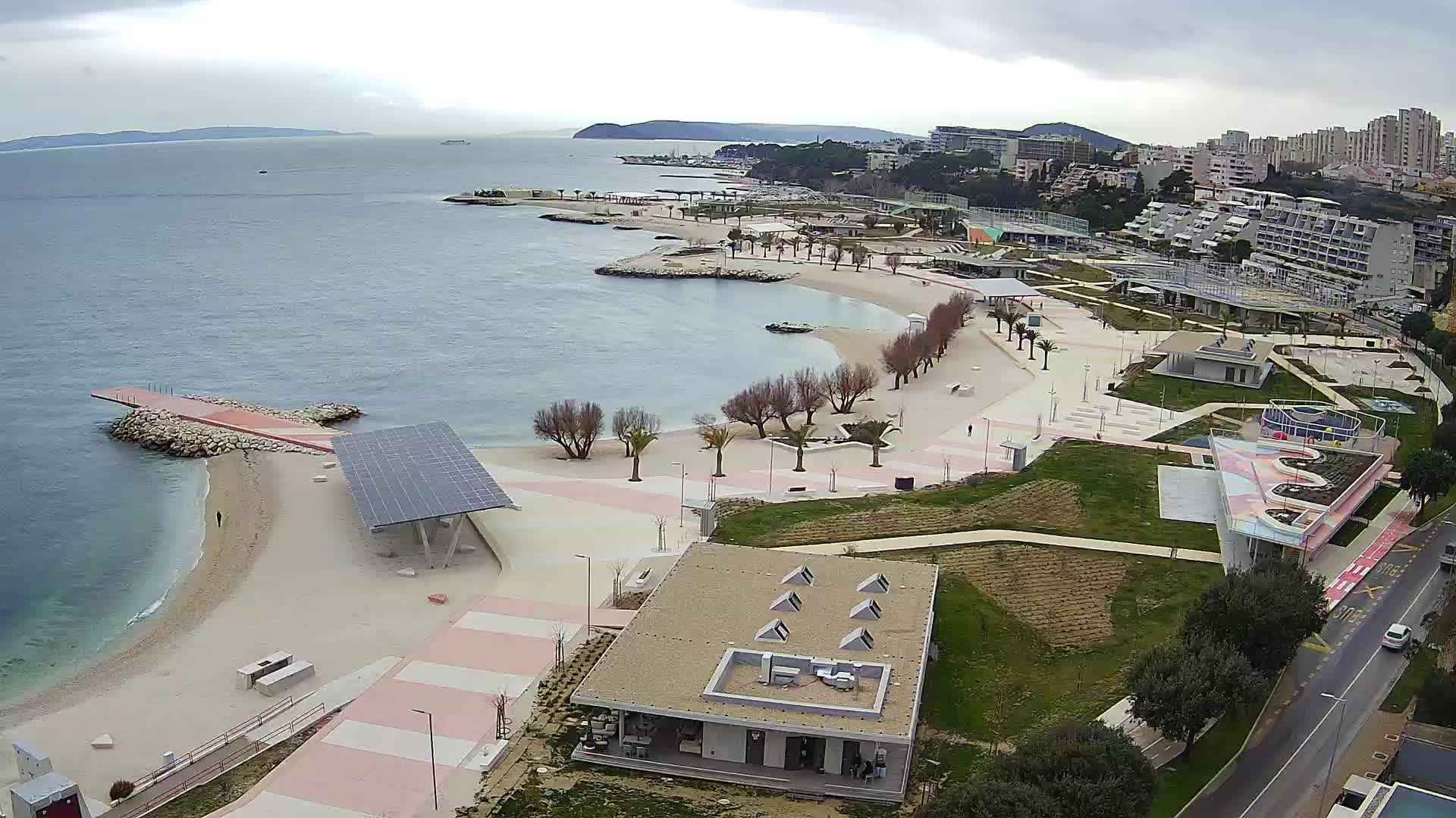 Split – Prenova platoja Žnjan