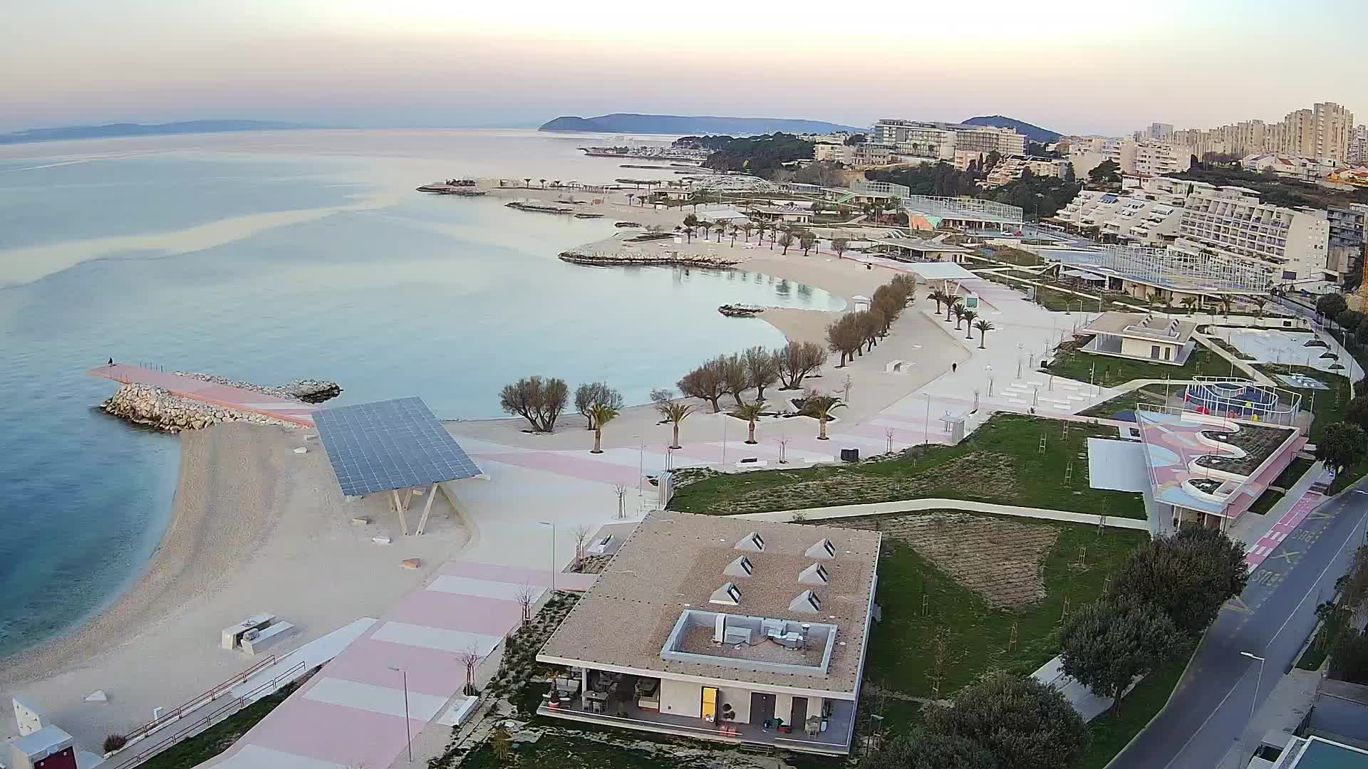 Split – Prenova platoja Žnjan