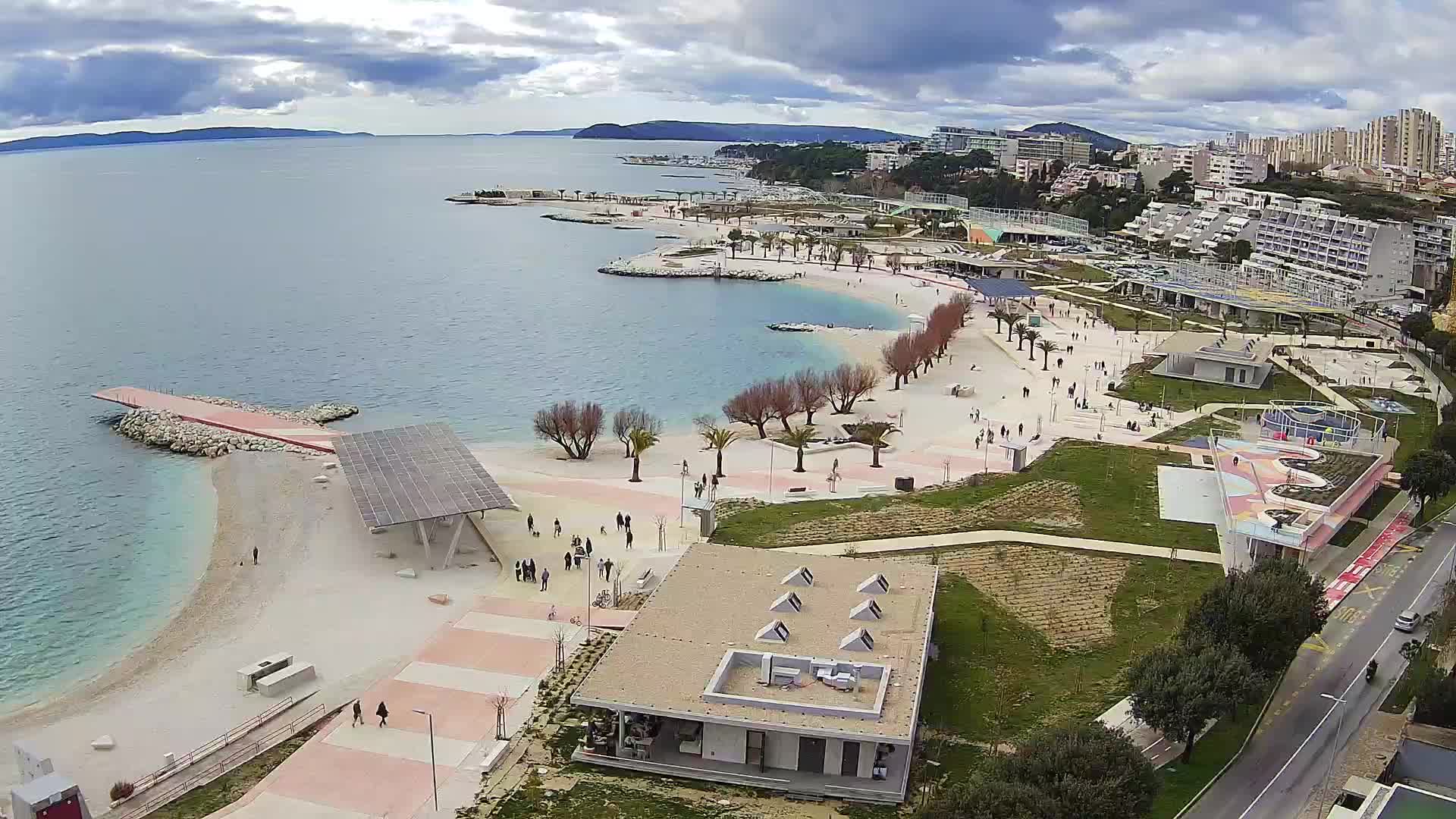 Split – Prenova platoja Žnjan