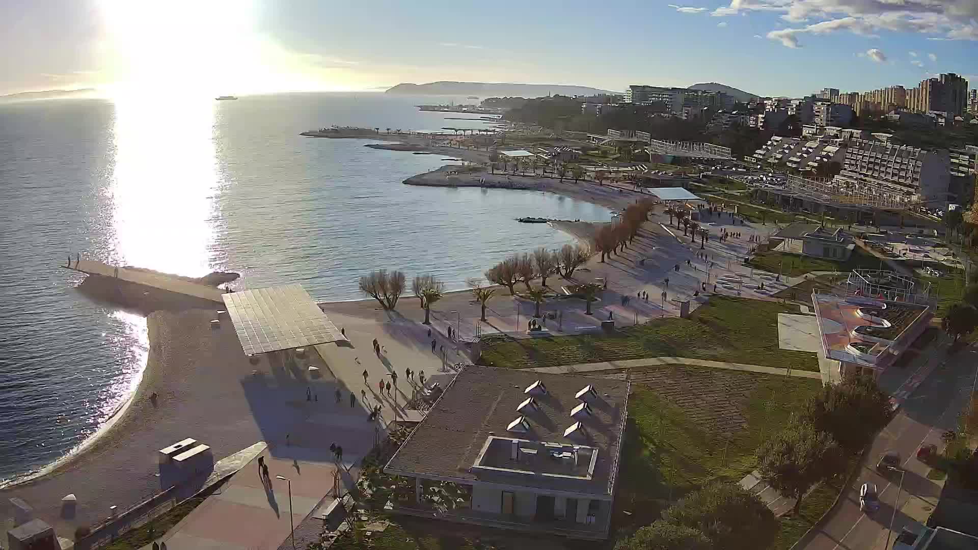 Split – Prenova platoja Žnjan