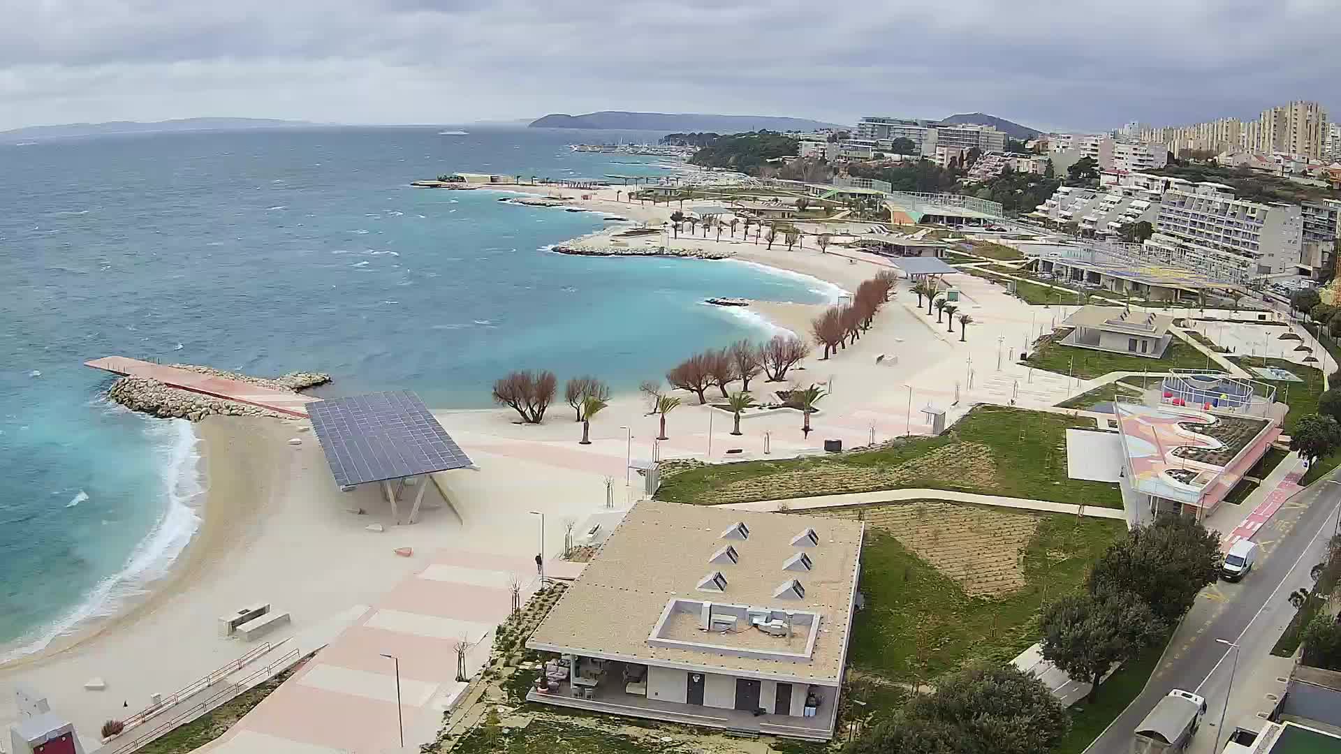 Split – Prenova platoja Žnjan