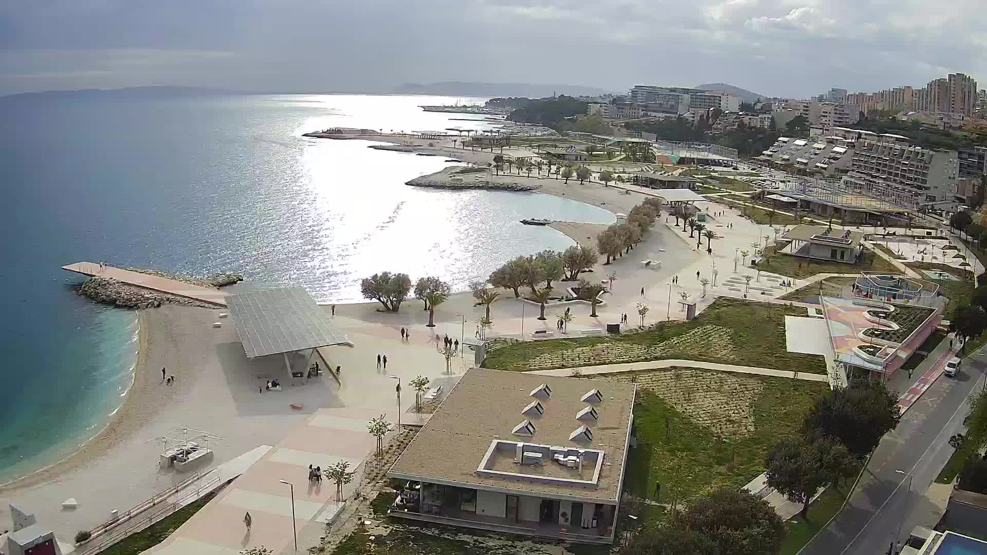 Split – Prenova platoja Žnjan