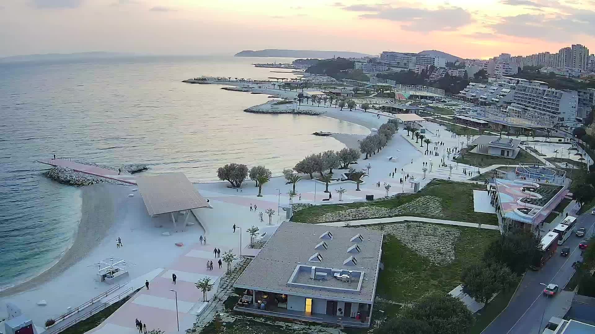 Split – Prenova platoja Žnjan