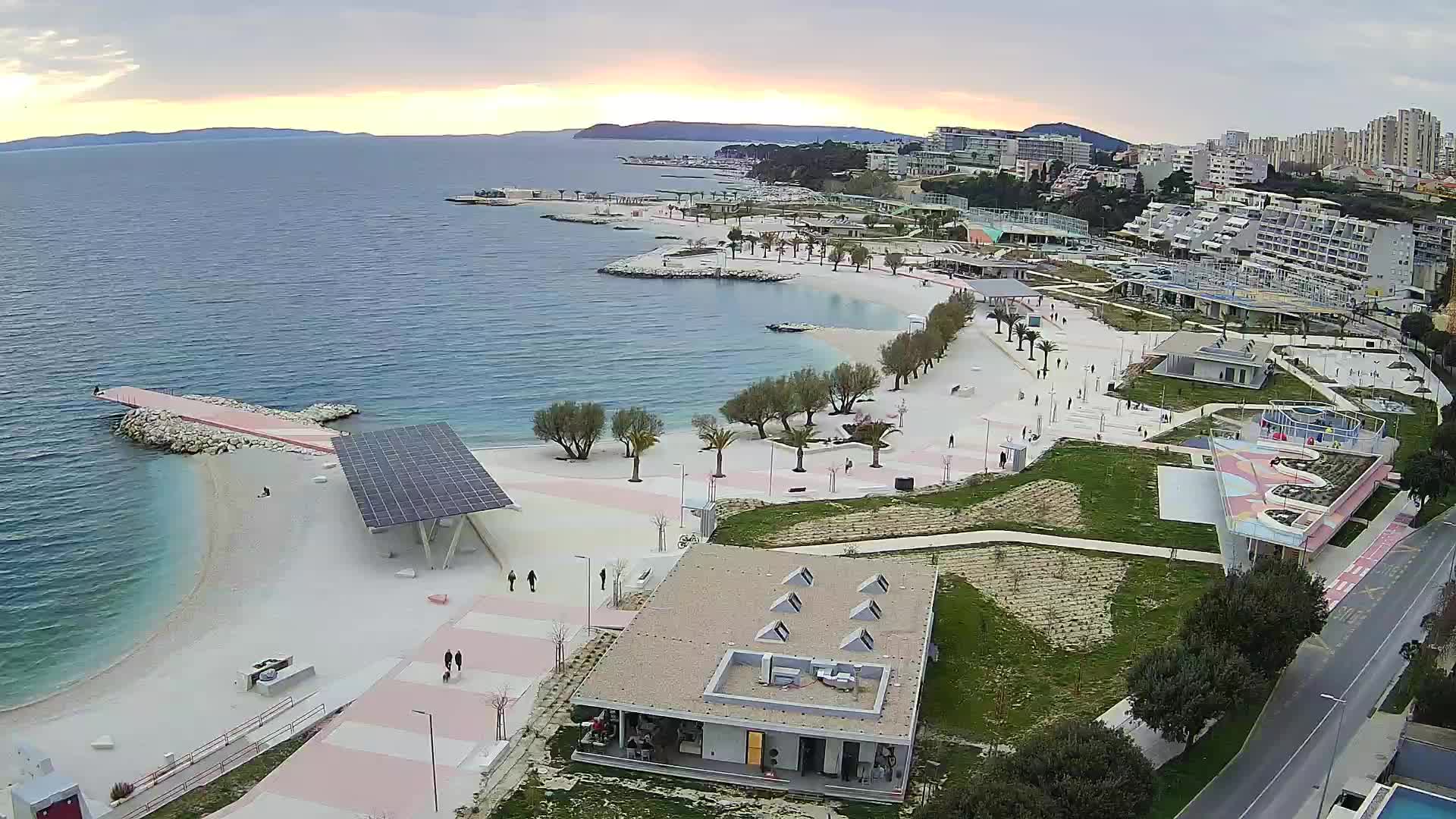 Split – Prenova platoja Žnjan