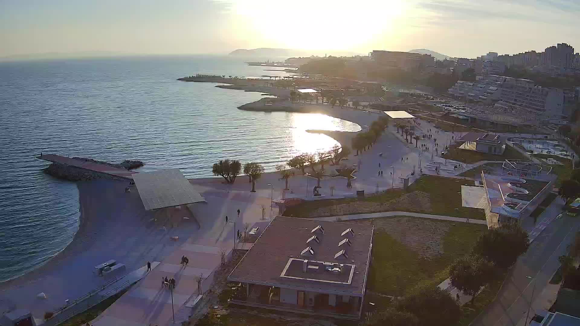 Split – Prenova platoja Žnjan