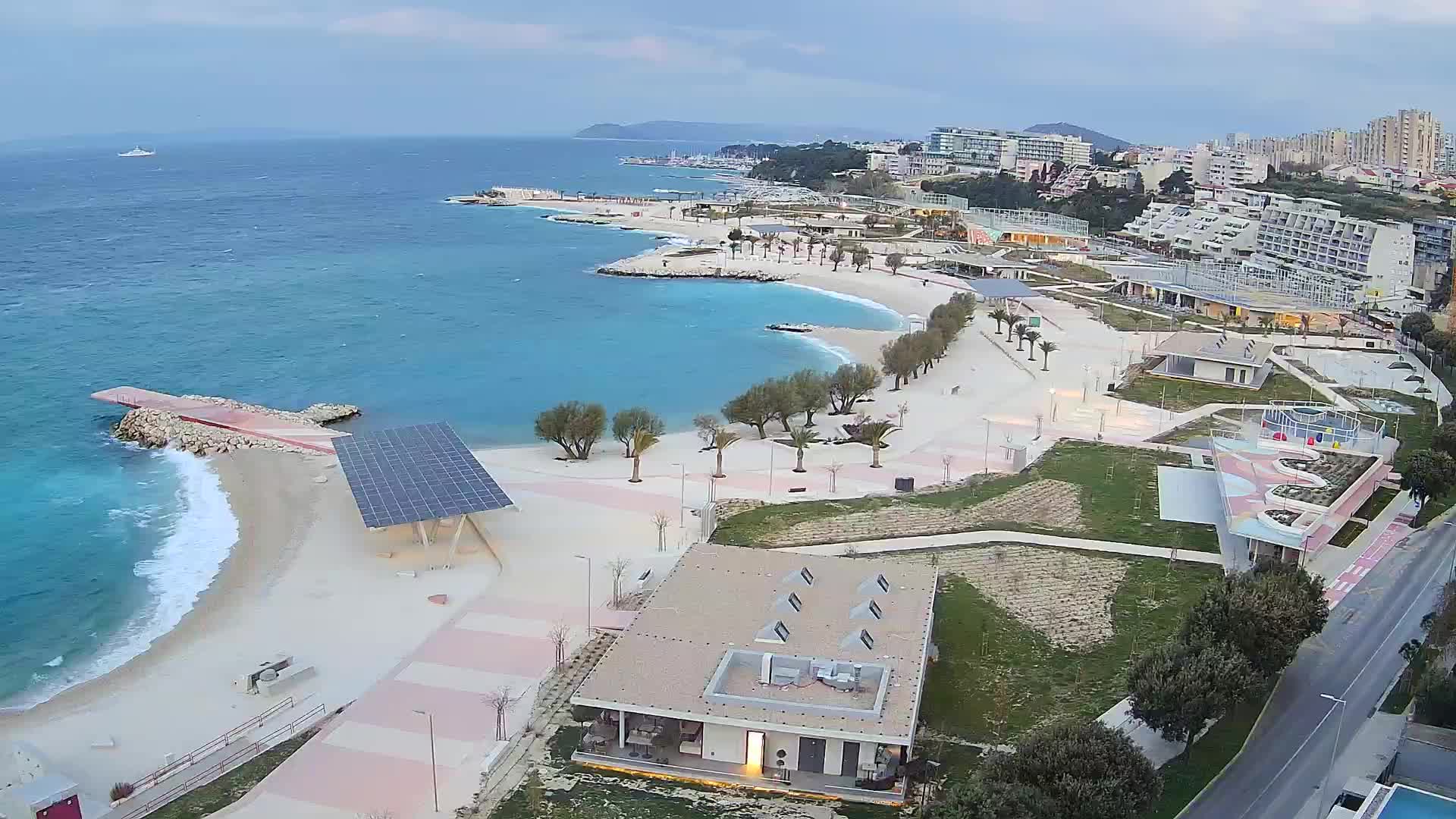 Split – Prenova platoja Žnjan